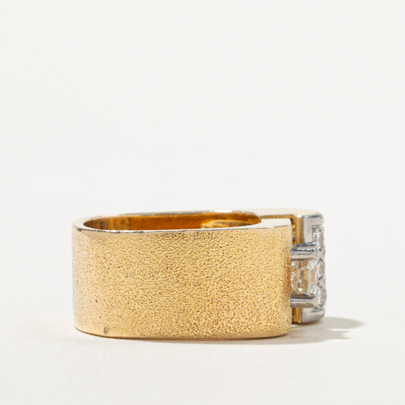 18k Diamond Accented Textured Soft Square Ring | 0.45ct VS1 H/I, 0.30ctw | SZ 4.25