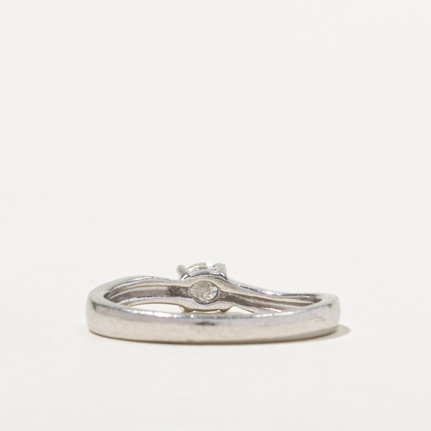 Solitaire Diamond Grooved Wave Ring | 0.27ct VS2 H/I | SZ 6.5