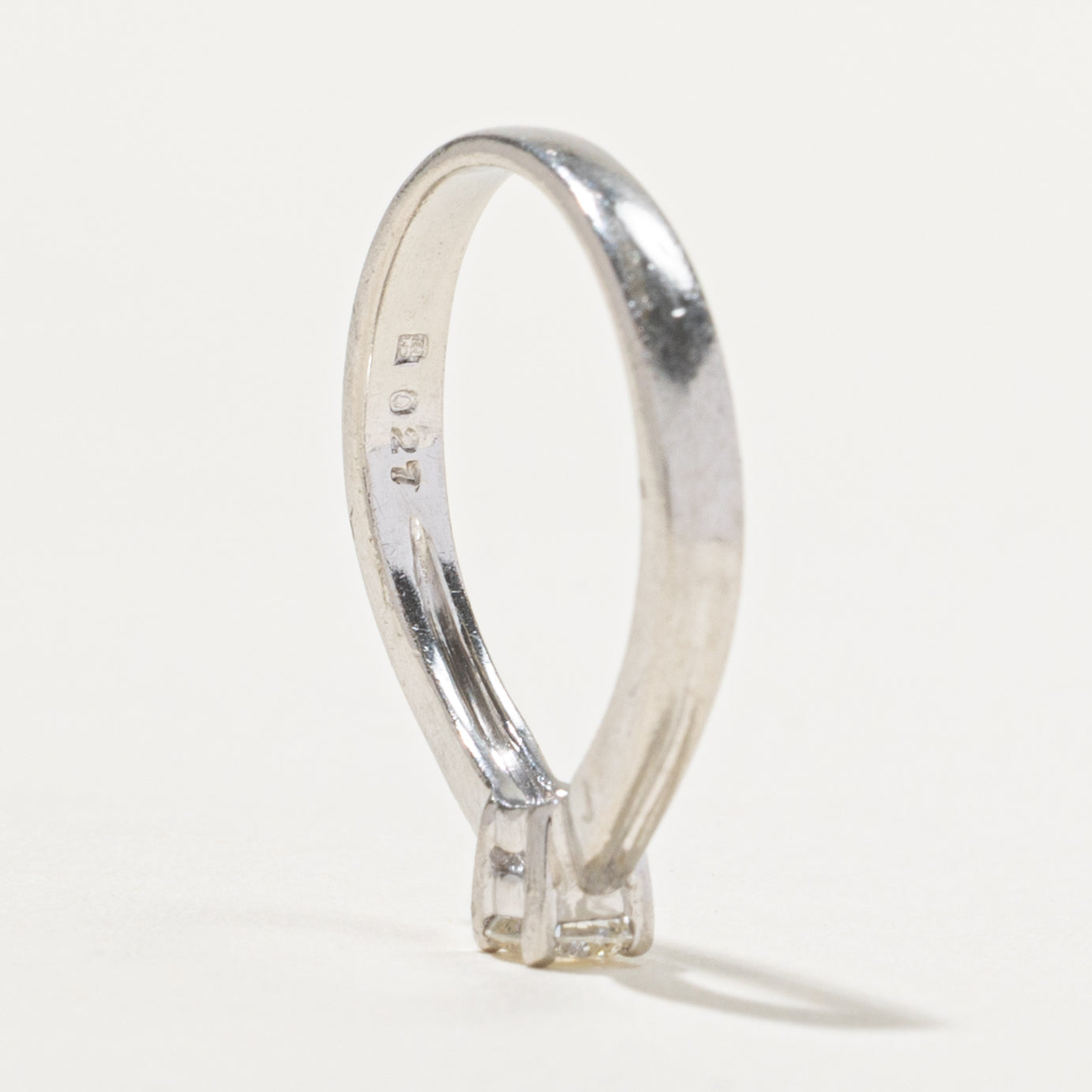 Solitaire Diamond Grooved Wave Ring | 0.27ct VS2 H/I | SZ 6.5