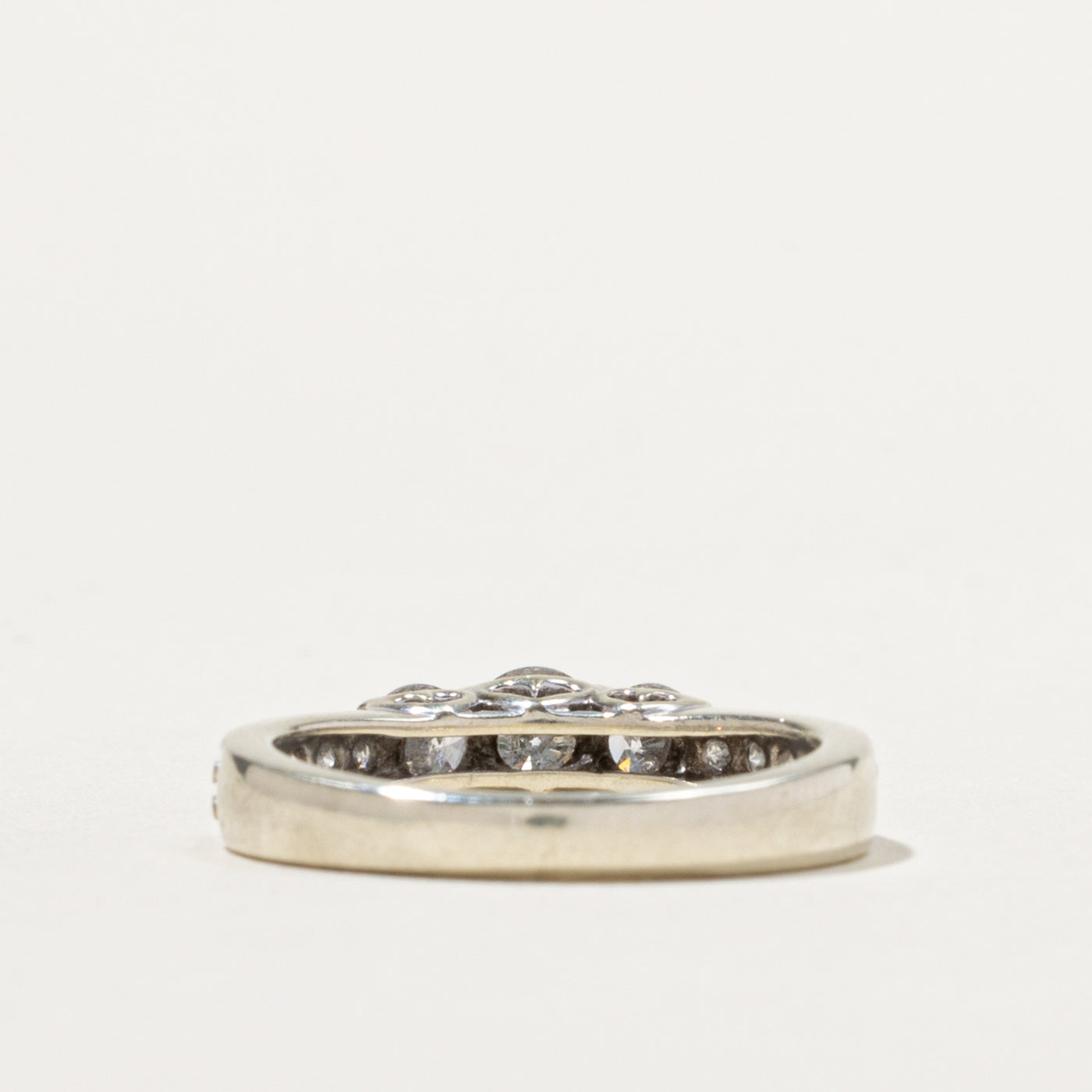 10k Three Stone Diamond Accented Ring | 0.84ctw | SZ 5.75