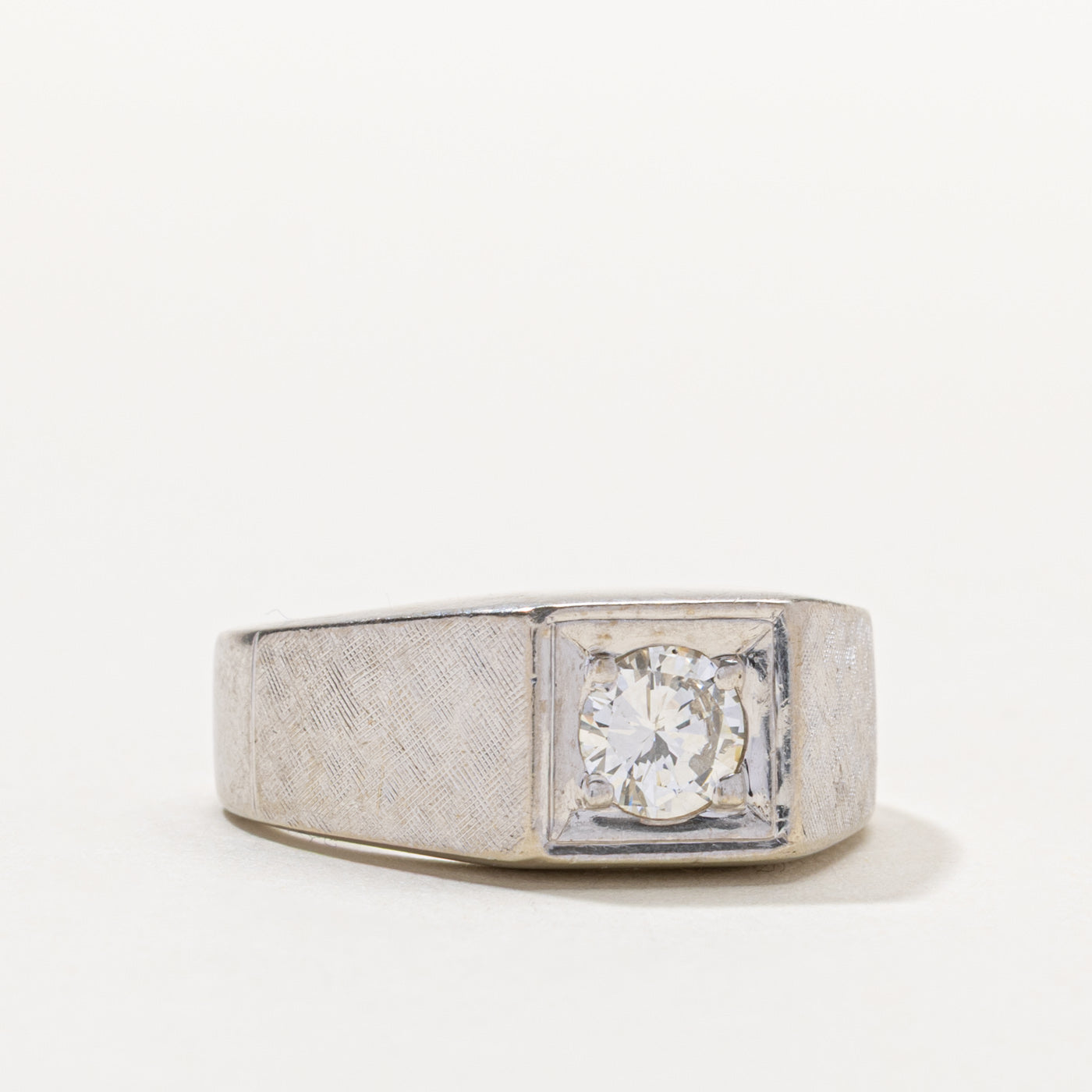 14k Round Brilliant Diamond Signet Ring | 0.65ct SI1/SI2 I | SZ 8.75