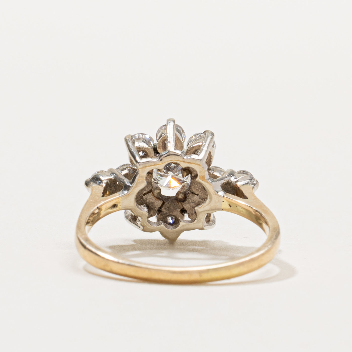 14k Diamond Floral Halo Ring | 0.72ctw | SZ 6