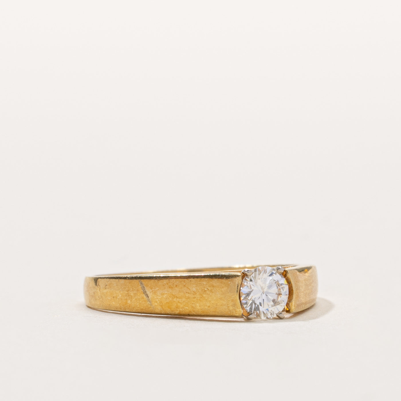 18k Round Brilliant Cut Solitaire Diamond Ring | 0.24ct SI1 G/H | SZ 5.5