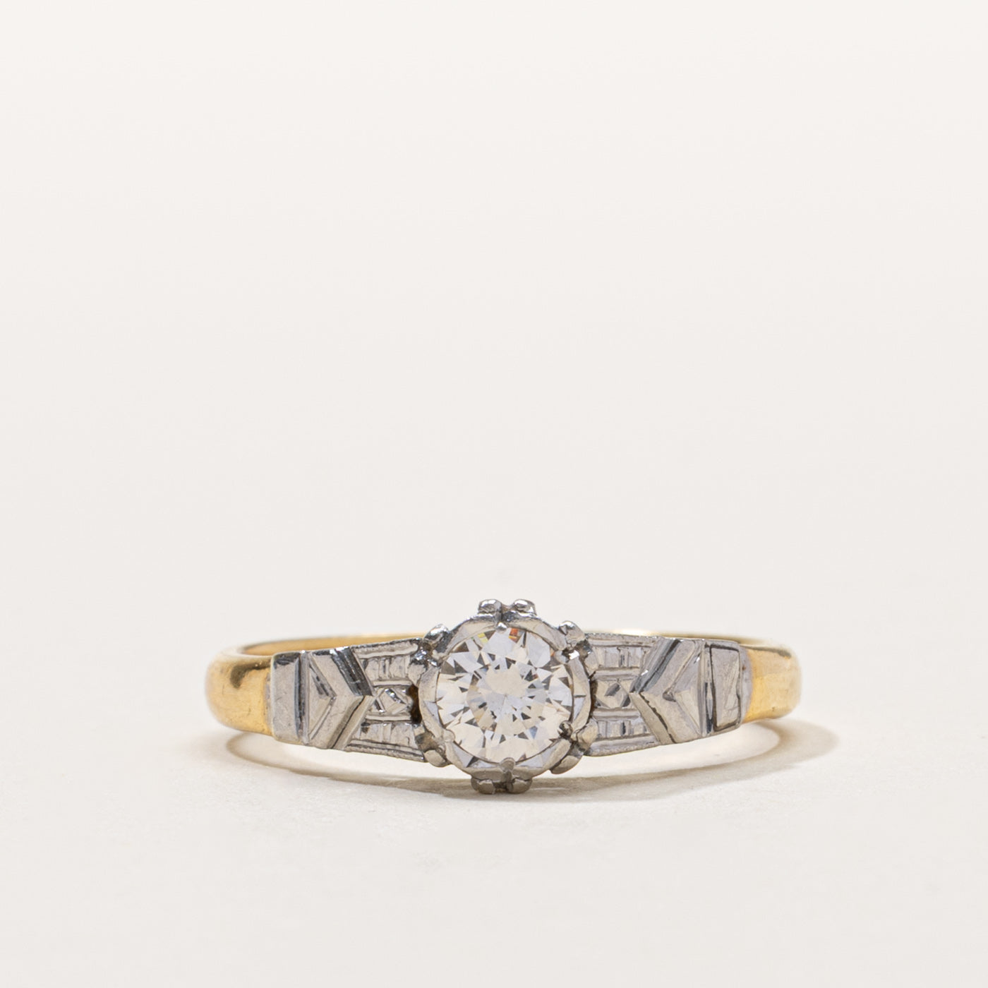 18k & Platinum Round Brilliant Diamond Engraved Ring | 0.29ct SI2/I1 H | SZ 5.75