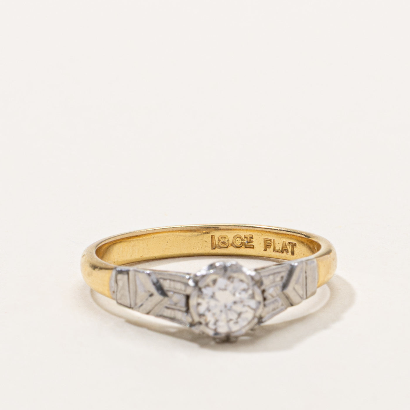 18k & Platinum Round Brilliant Diamond Engraved Ring | 0.29ct SI2/I1 H | SZ 5.75