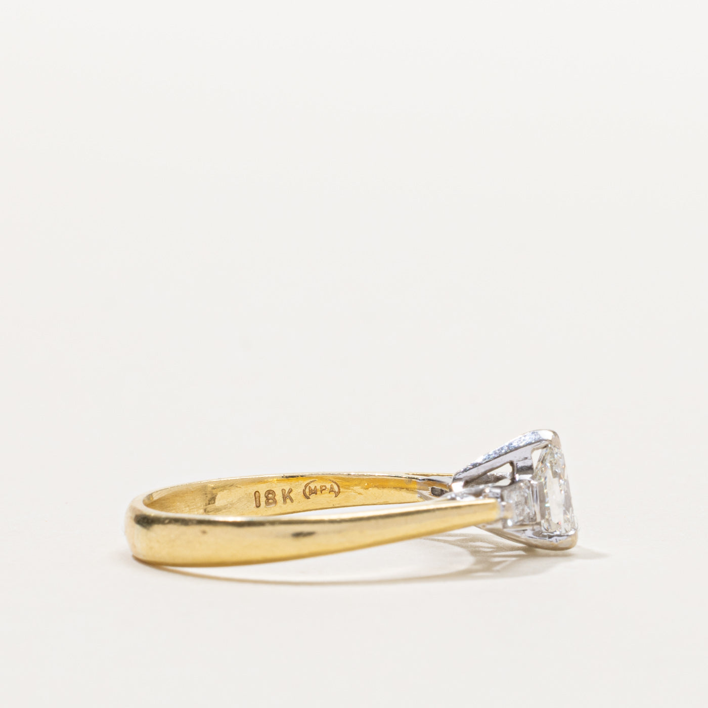14k Pear Cut Diamond Accented Ring | 0.40ct VS2/SI1 I/J, 0.14ctw | SZ 6.5