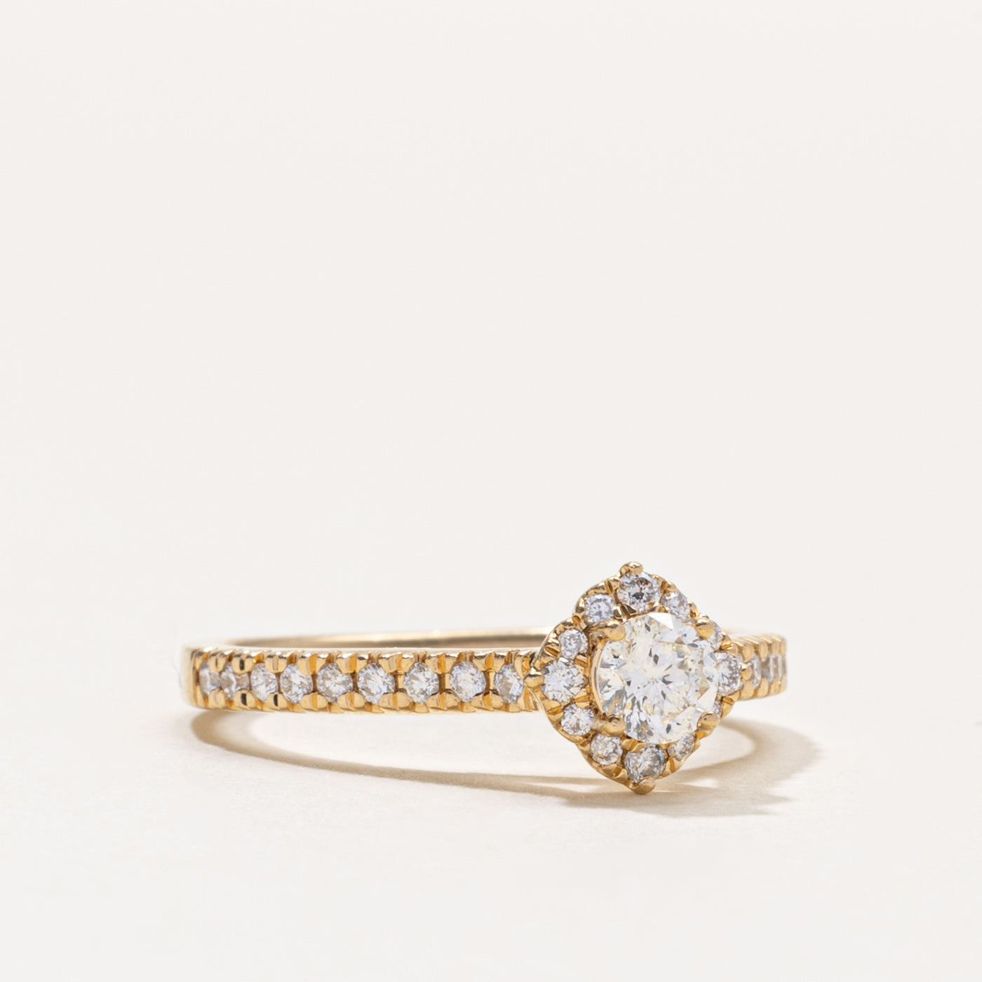 14k Modified Round Brilliant Cut Diamond Halo Ring | 0.60ctw | SZ 7