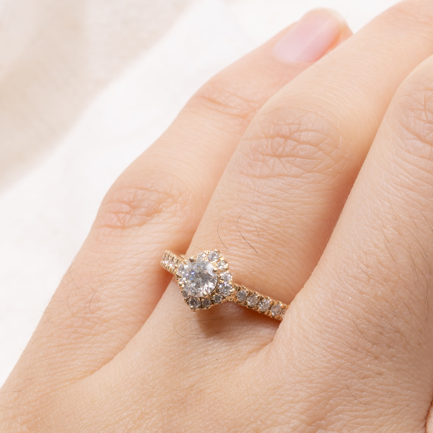 14k Modified Round Brilliant Cut Diamond Halo Ring | 0.60ctw | SZ 7