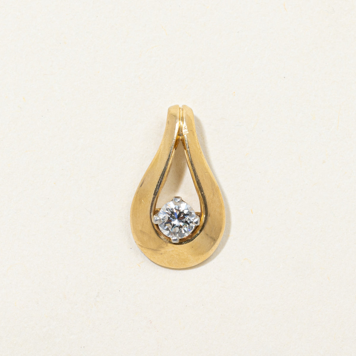 18k Diamond Teardrop Pendant | 0.17ctw