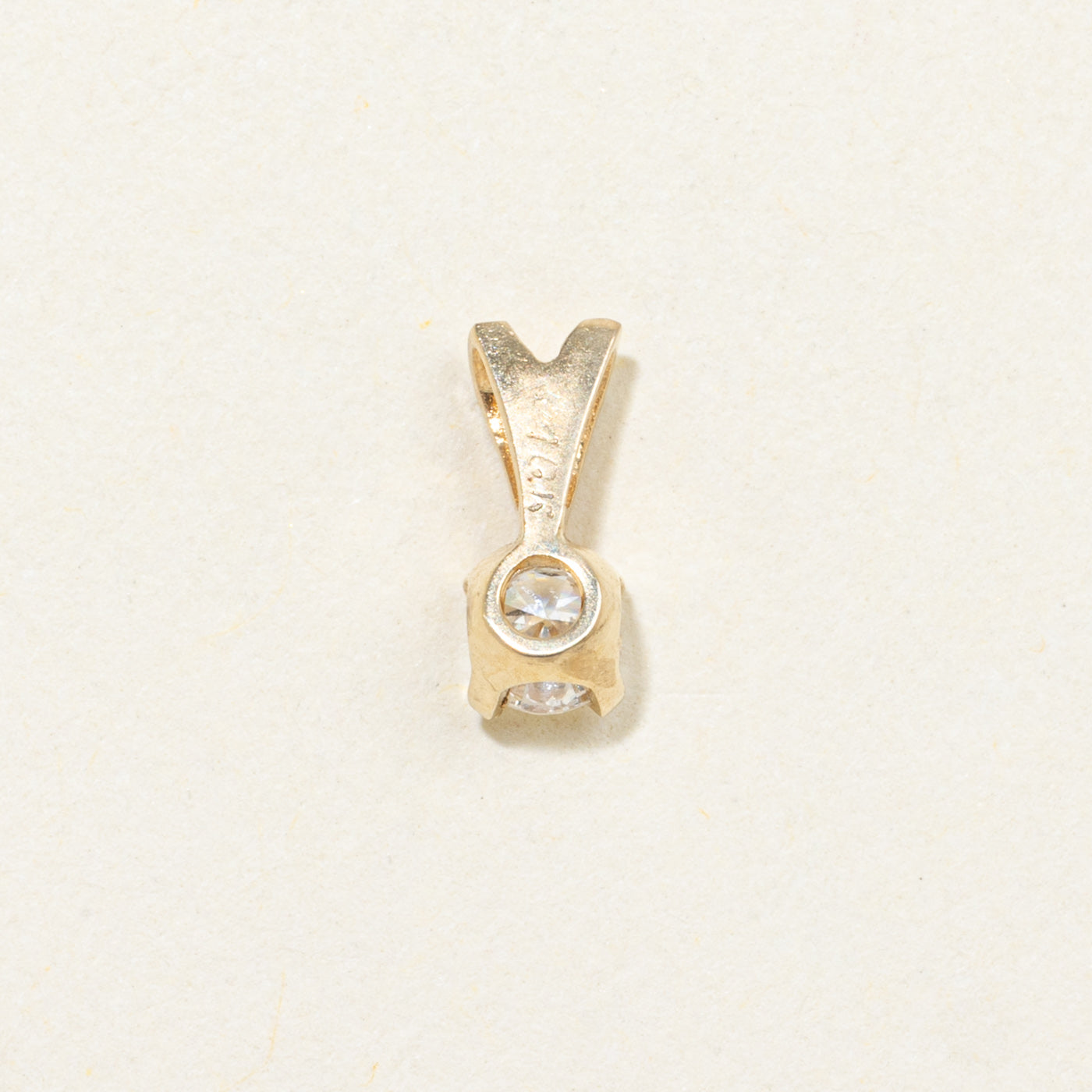 10k Solitaire Diamond Pendant | 0.16ctw