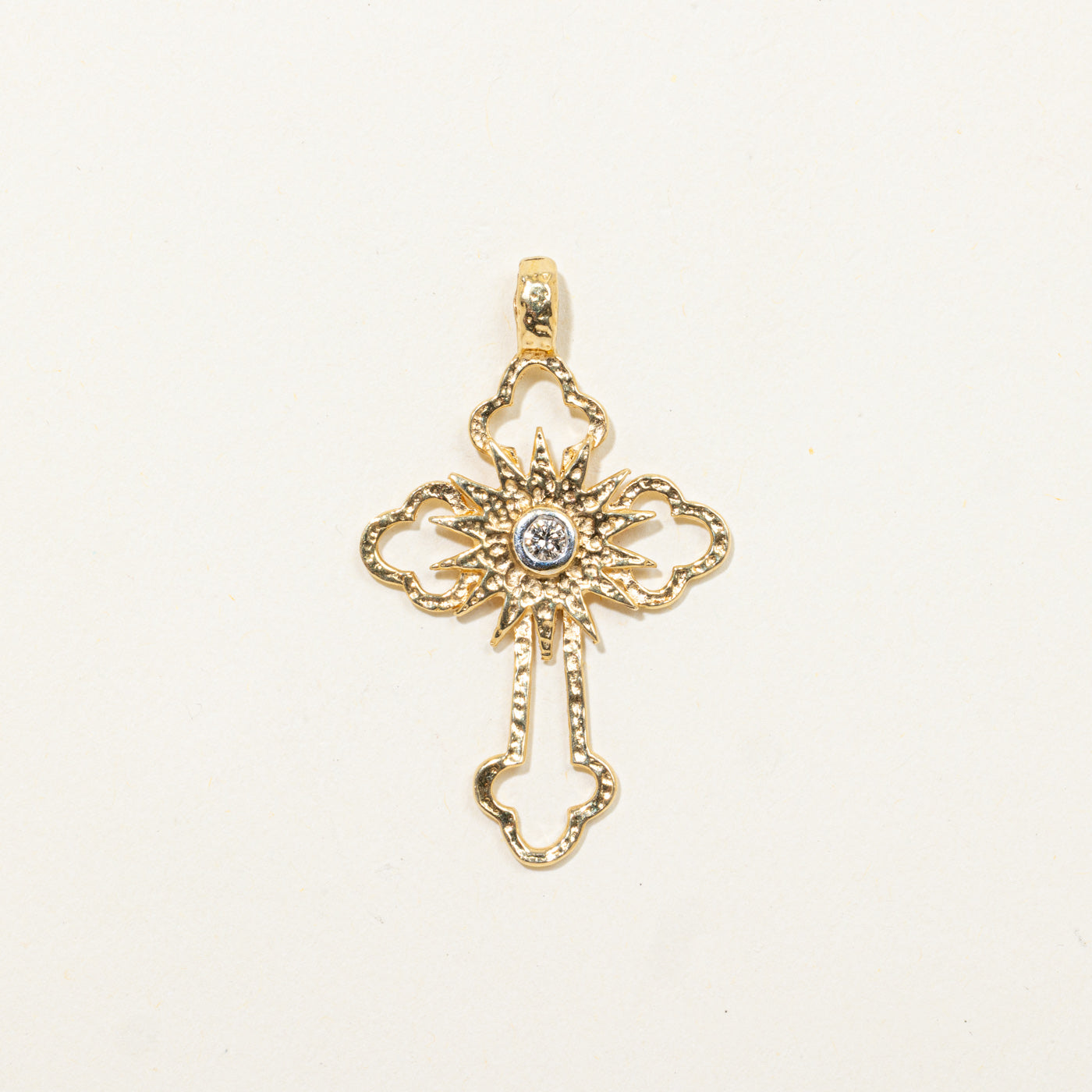 18k Diamond Ornate Cross Pendant | 0.09ctw