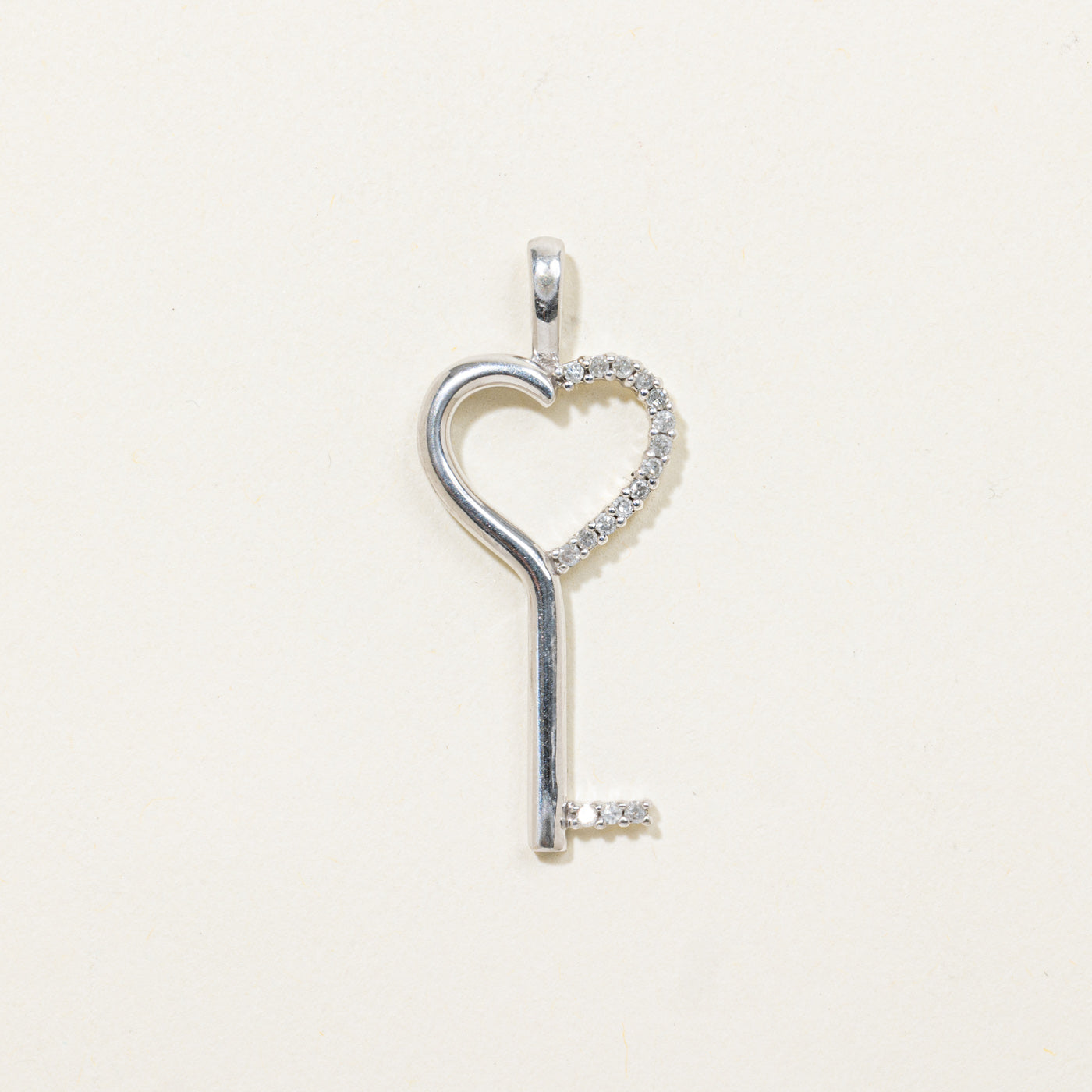 10k Diamond Heart Key Pendant | 0.05ctw