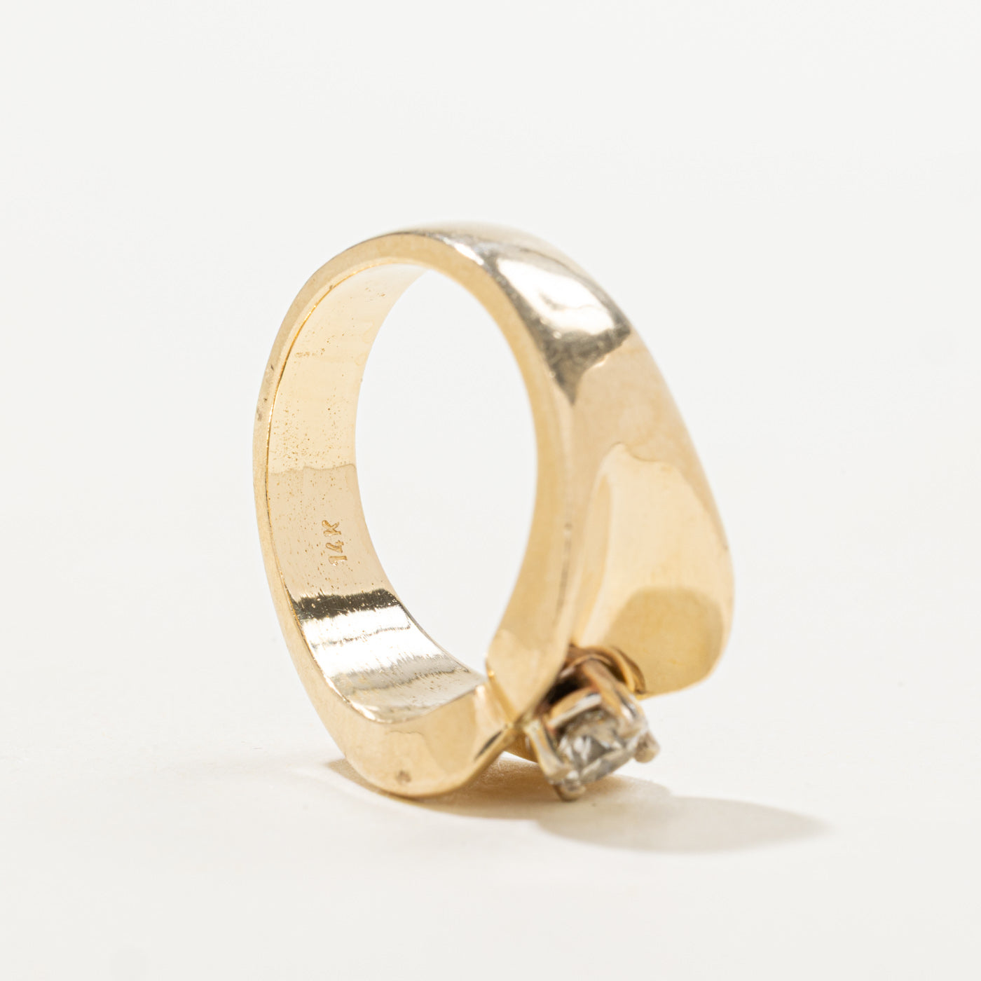 14k Solitaire Diamond Reverse Tapered Ring | 0.30ct | SZ 6