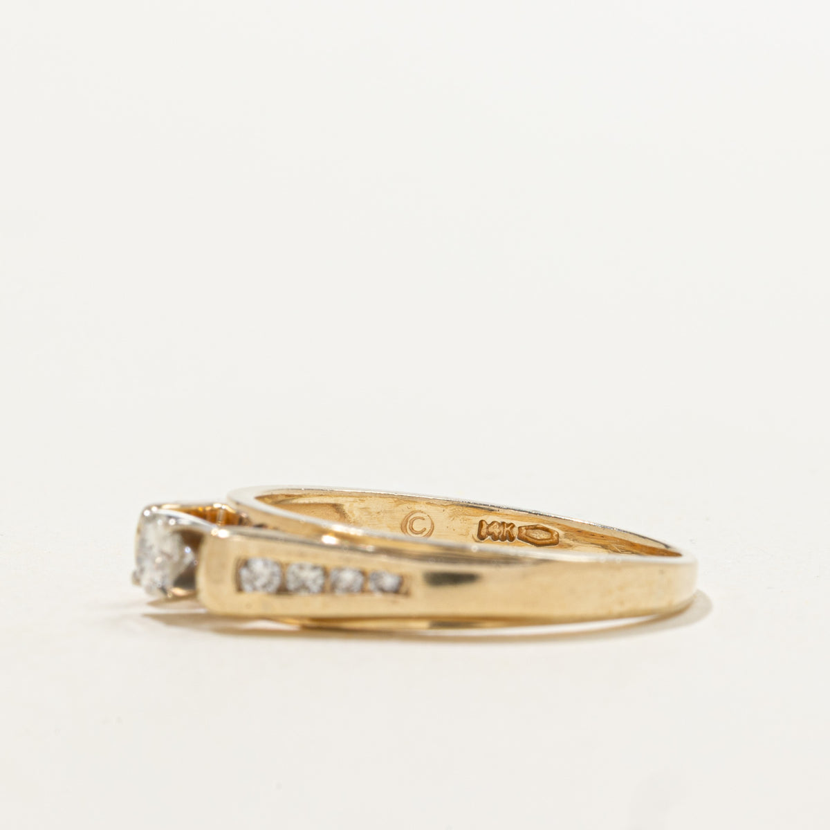 14k Diamond Channel Set Accented Ring | 0.20ctw | SZ 6.75