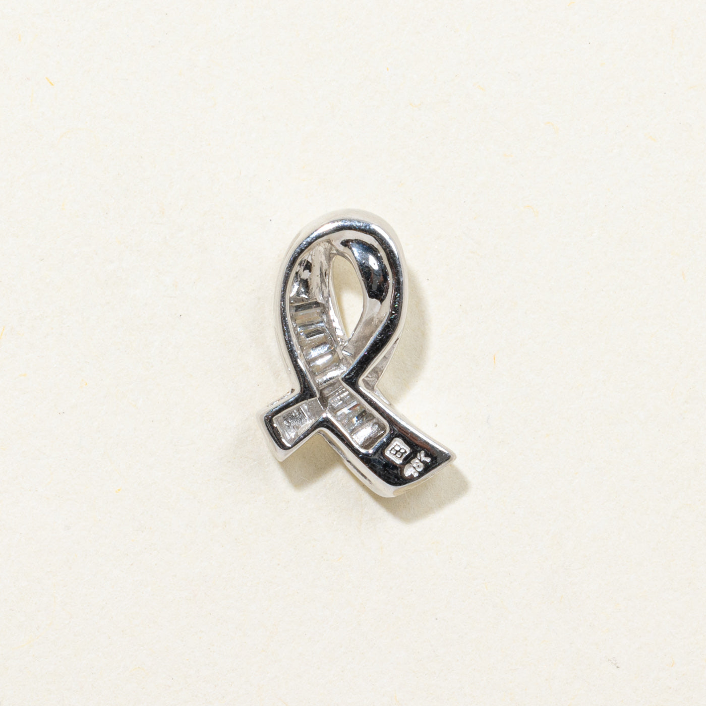 18k Baguette Cut Diamond Ribbon Pendant | 0.09ctw