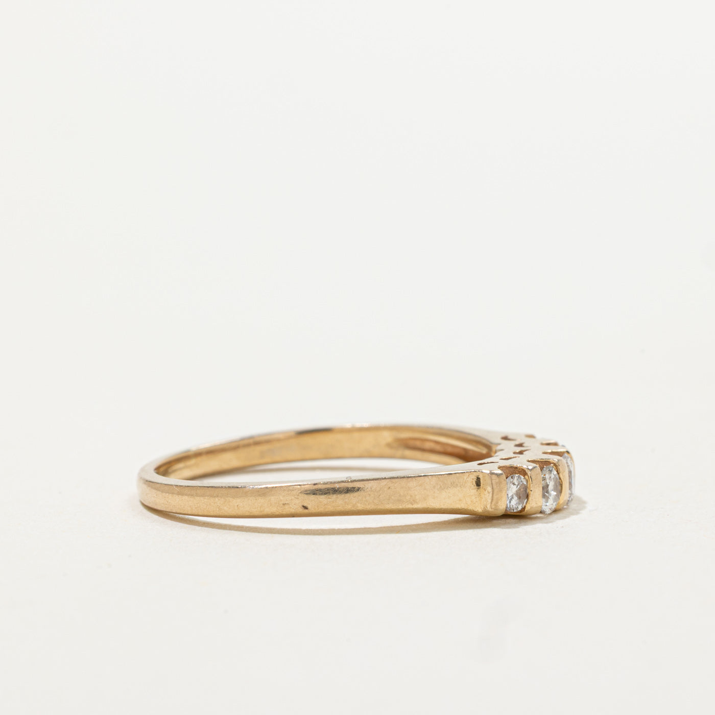 14k Five Stone Diamond Band | 0.21ctw | 2.80mm | SZ 6.75