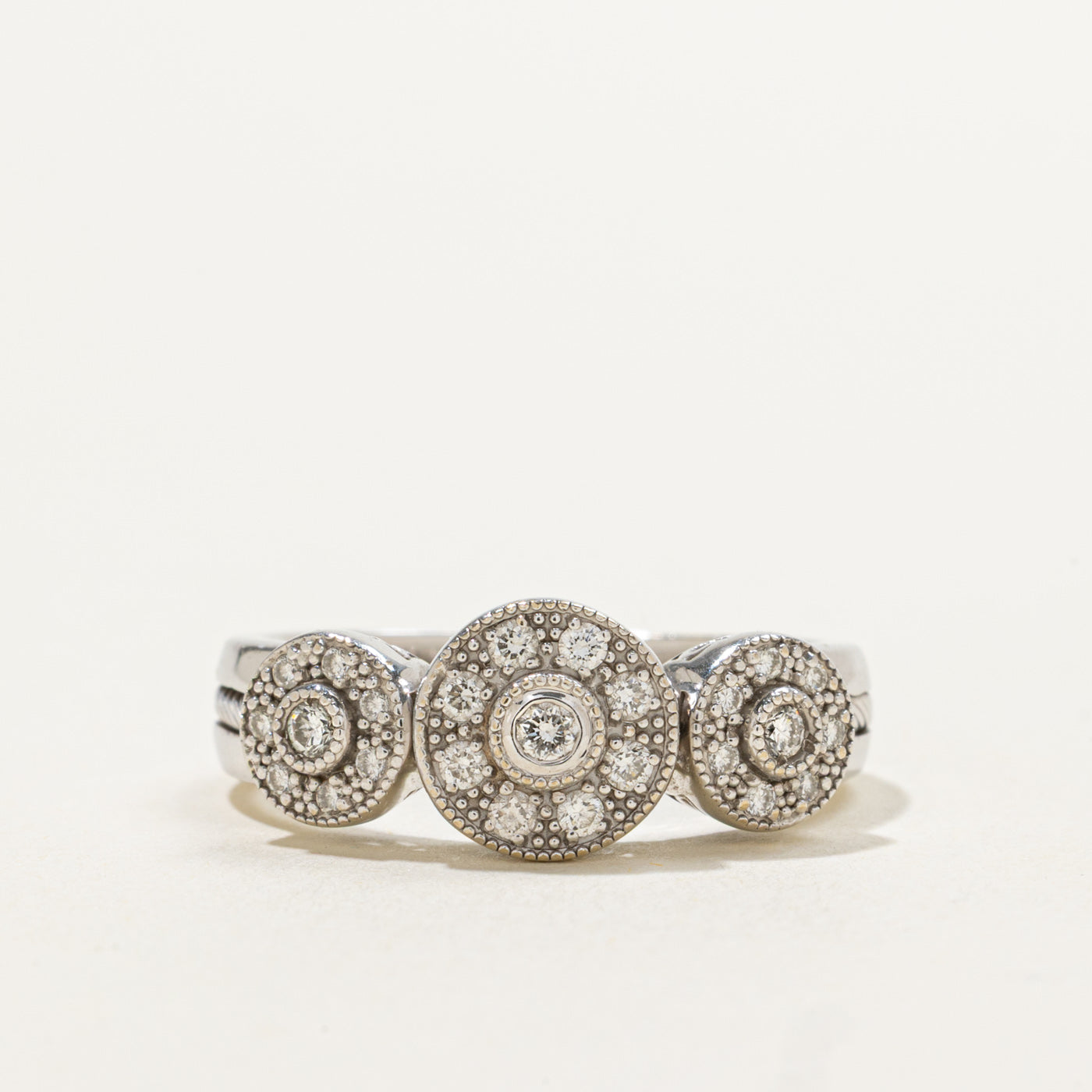 18k Three Stone Diamond Cluster Milgrained Ring | 0.25ctw | SZ 6.5