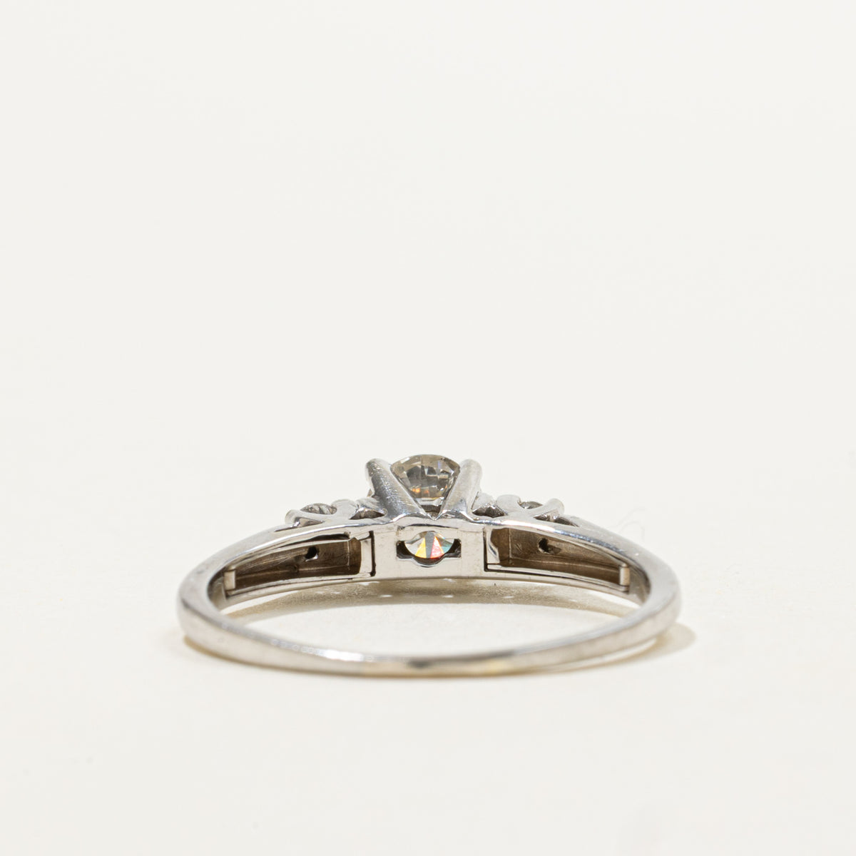 18k White Gold Diamond Accented Ring | 0.48ct SI2 H, 0.10ctw | SZ 6.75