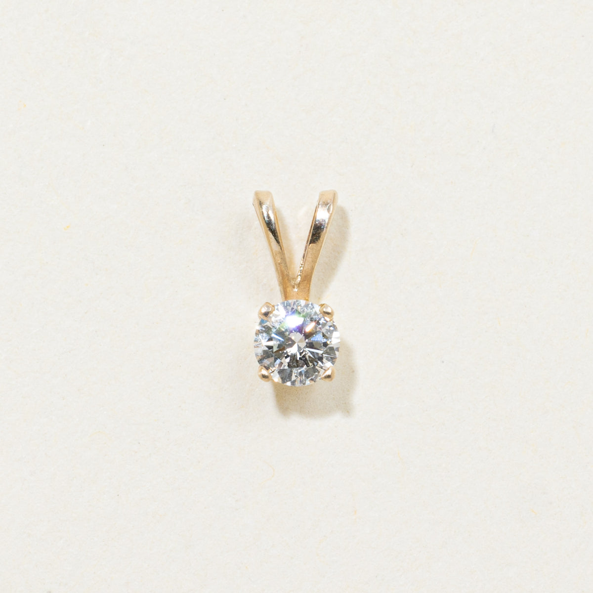 14k Solitaire Diamond Pendant | 0.15ctw