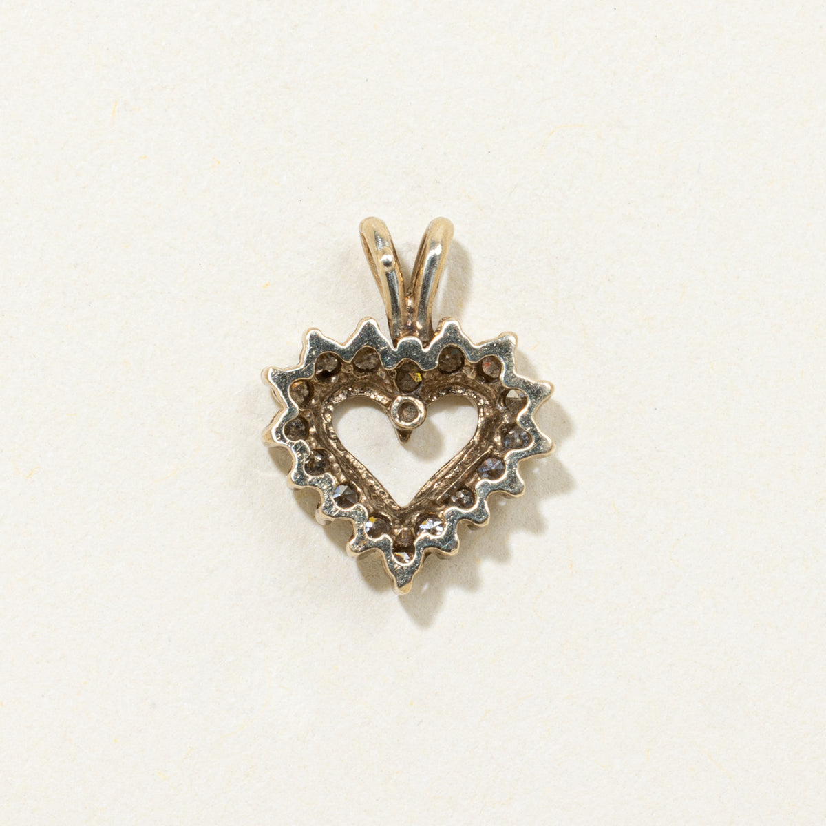 14k Diamond Petal Heart Pendant | 0.16ctw