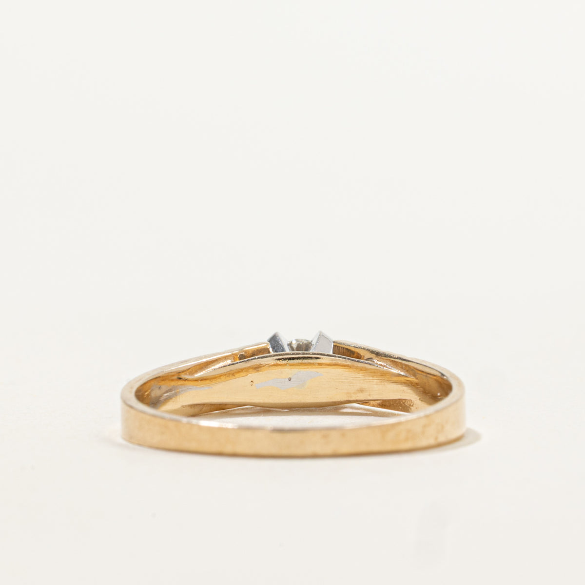 14k Solitaire Diamond Engraved Scrollwork Ring | 0.10ct | SZ 5.5