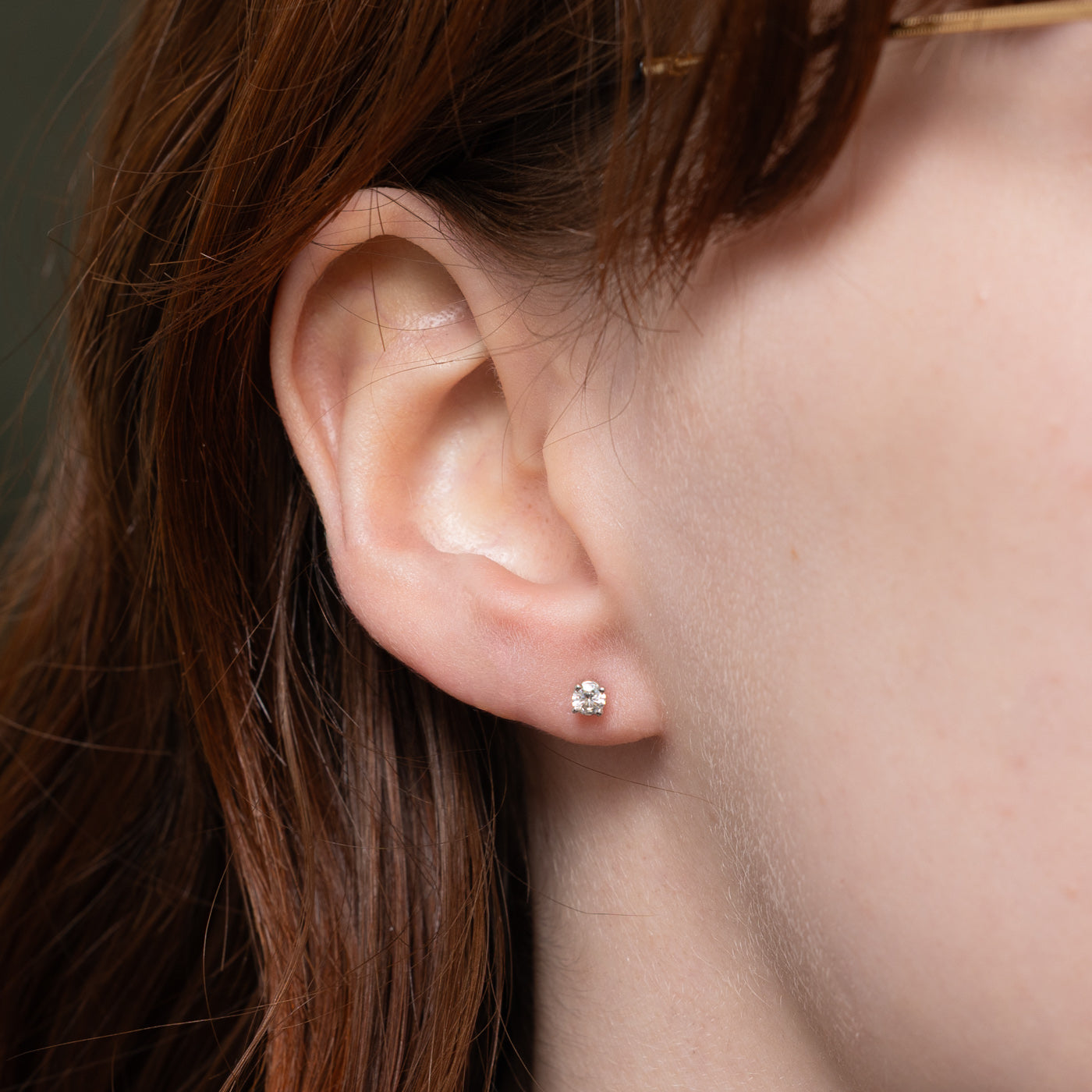 18k Round Brilliant Diamond Stud Earrings | 0.20ctw