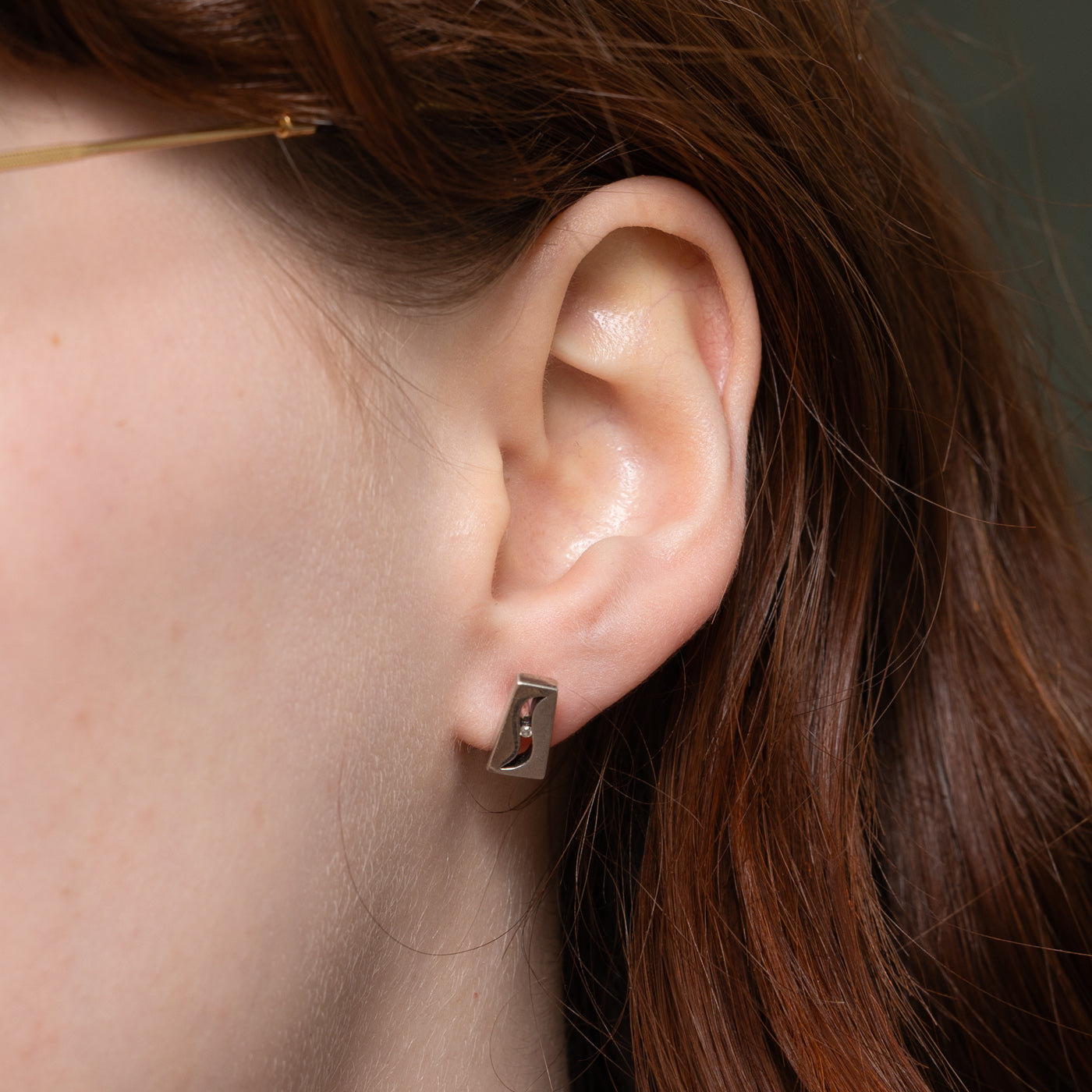 Diamond Open Wave Geometric Stud Earrings | 0.01ctw