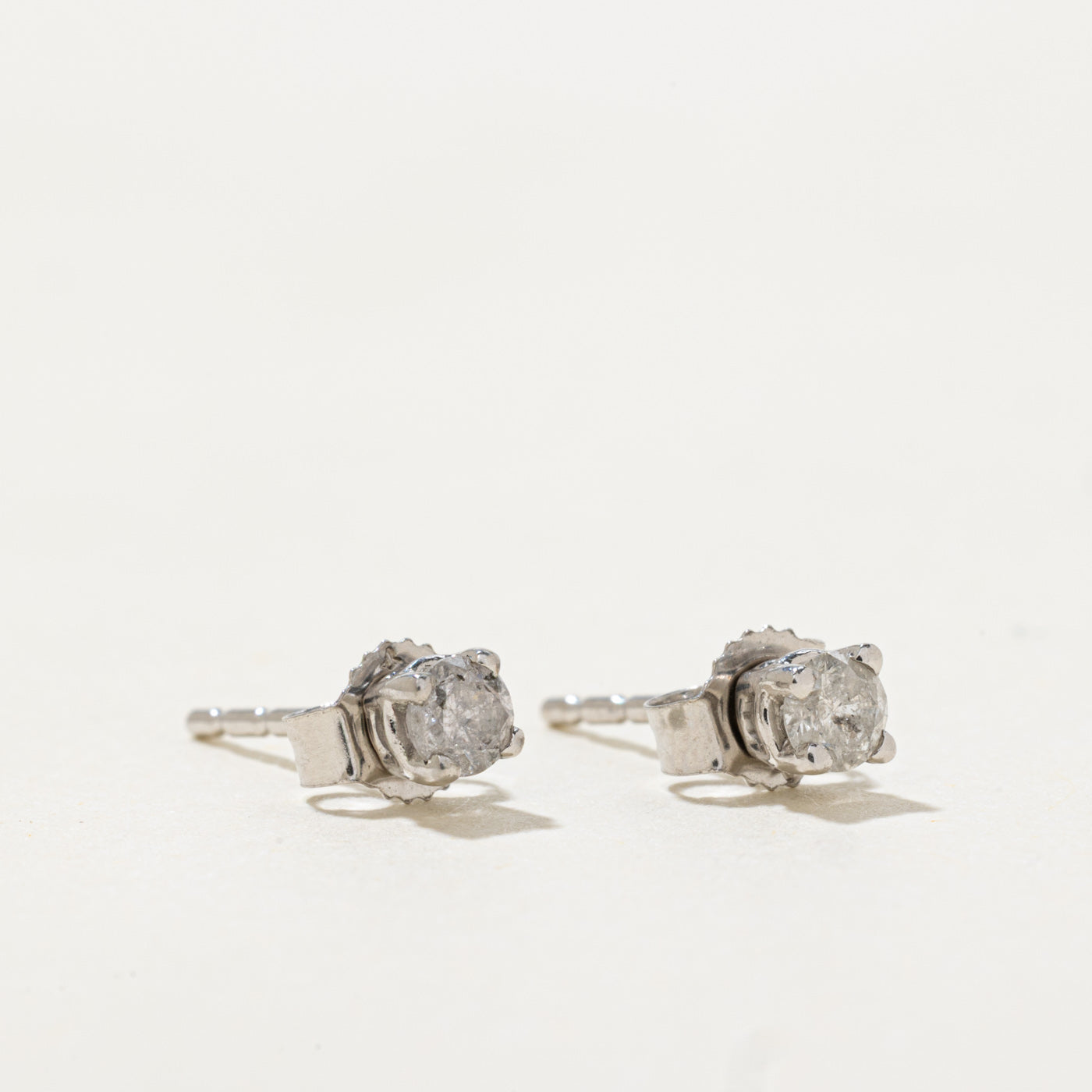 10k Round Brilliant Diamond Stud Earrings | 0.17ctw