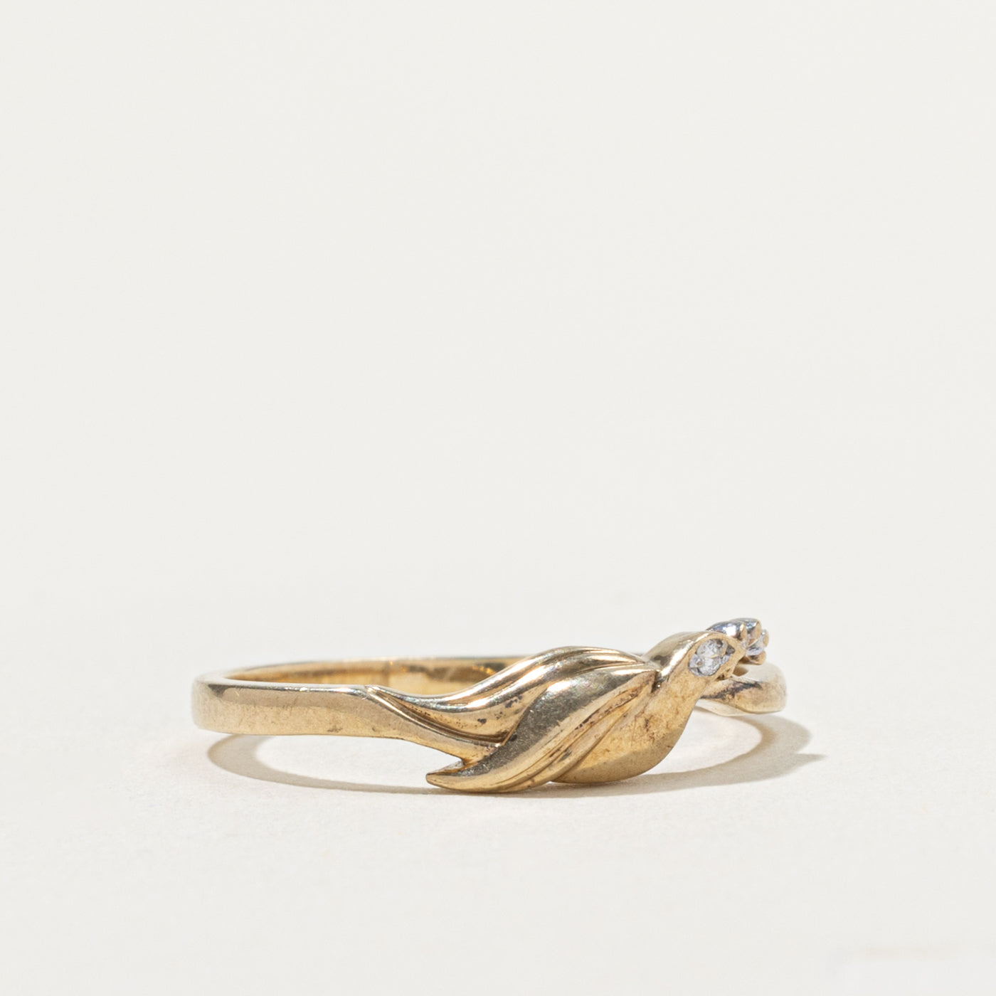10k Diamond Accented Leaf Design Ring | SZ 7.5
