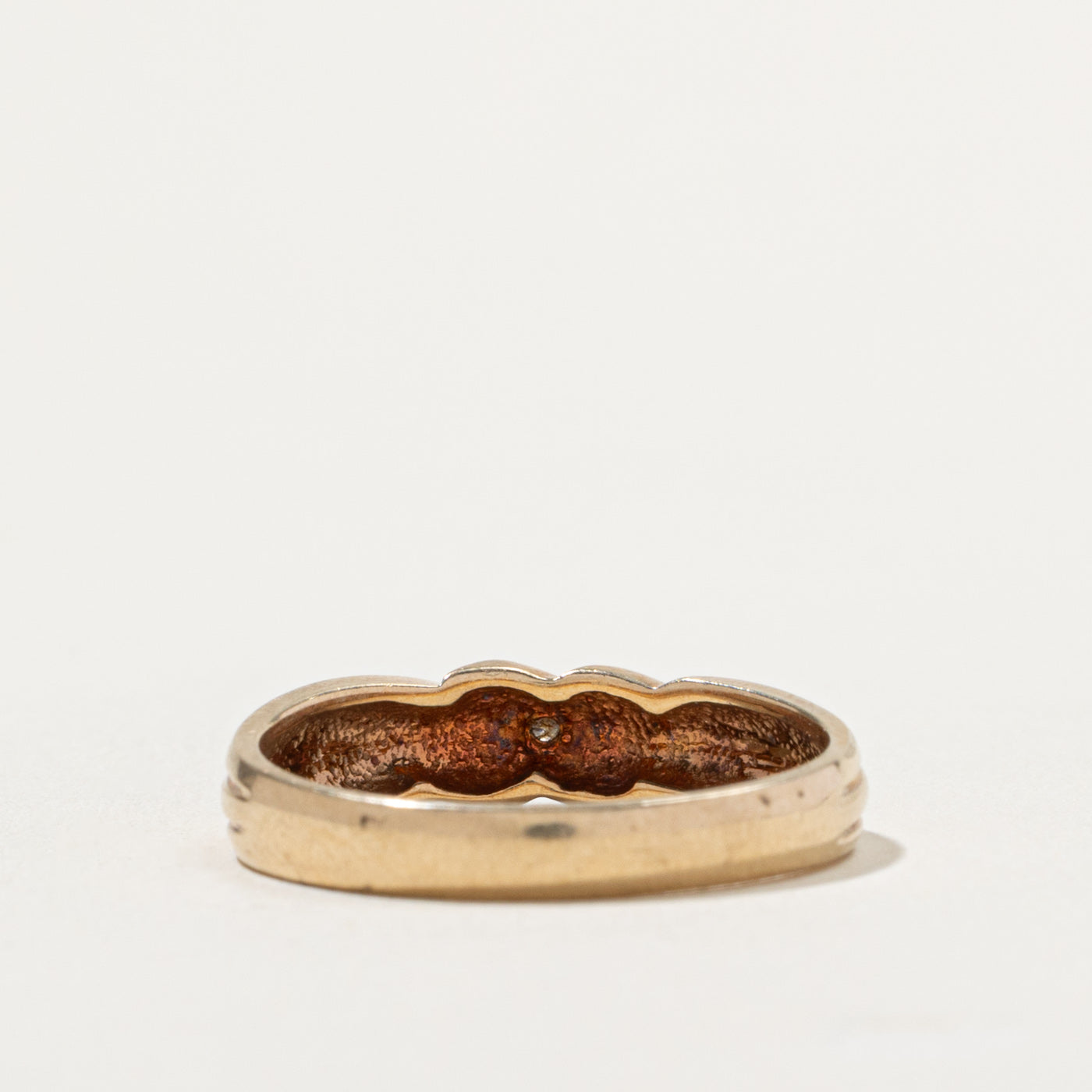 10k Diamond Diagonal Grooved Band | SZ 9.75
