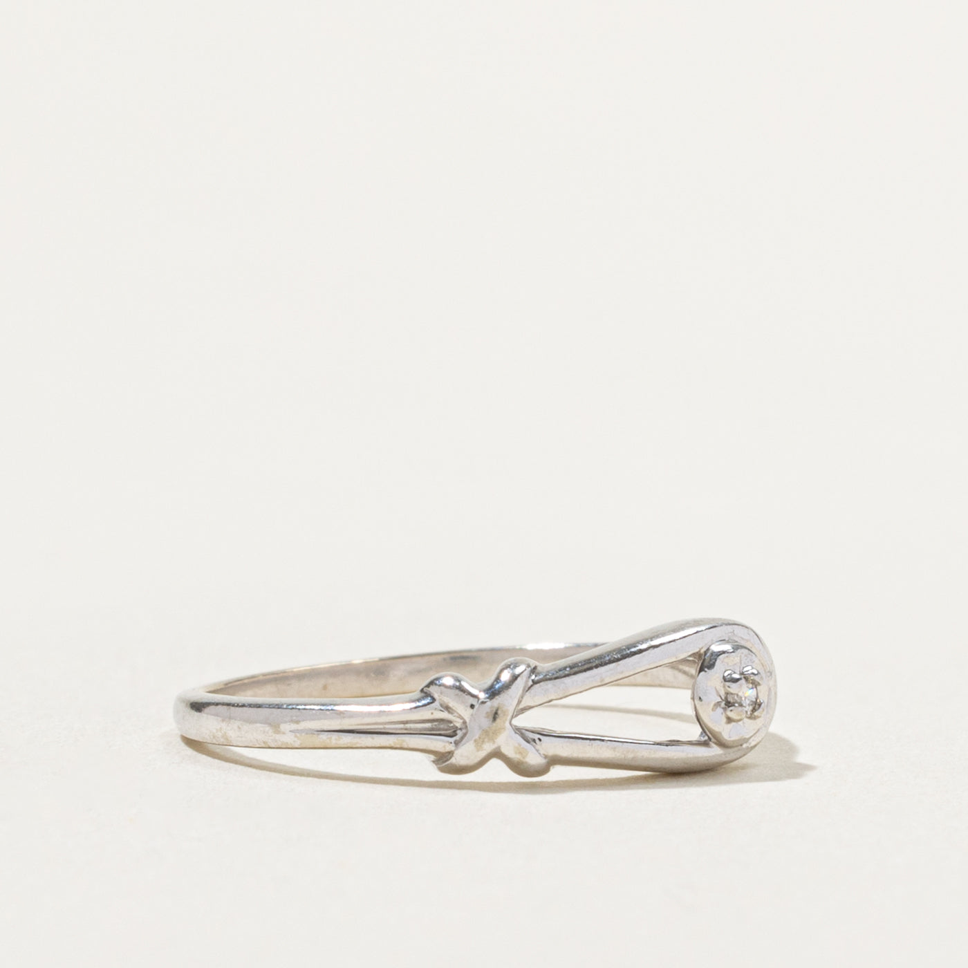 10k Diamond Buckle Ring | SZ 6.25