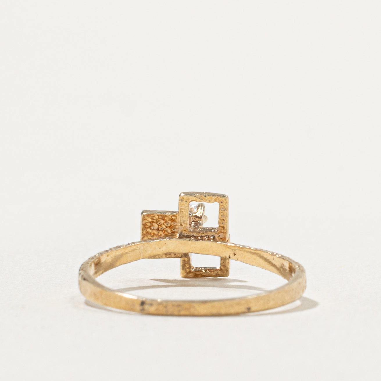 10k Diamond Textured Geometric Ring | SZ 4.75