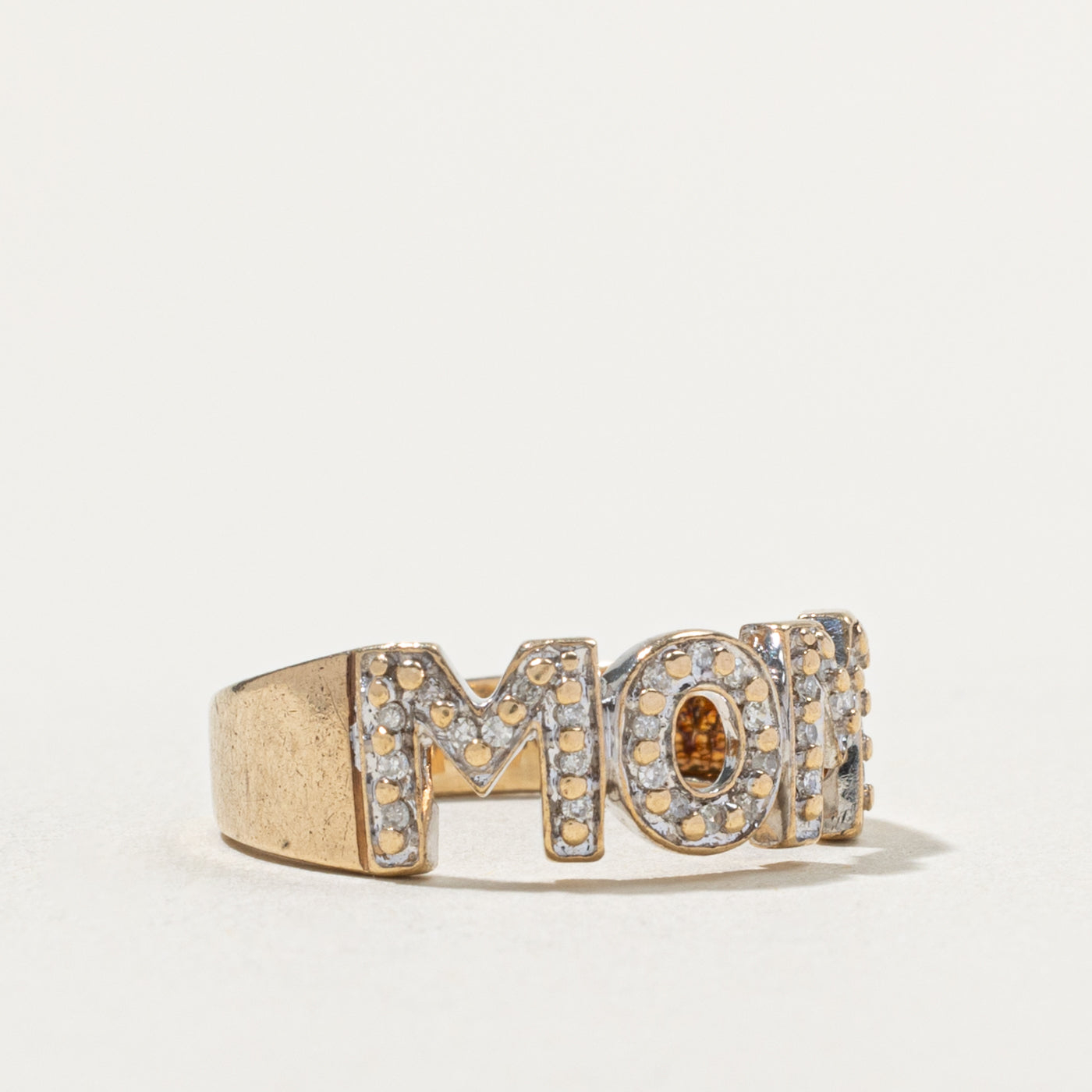 10k Diamond "MOM" Ring | SZ 7