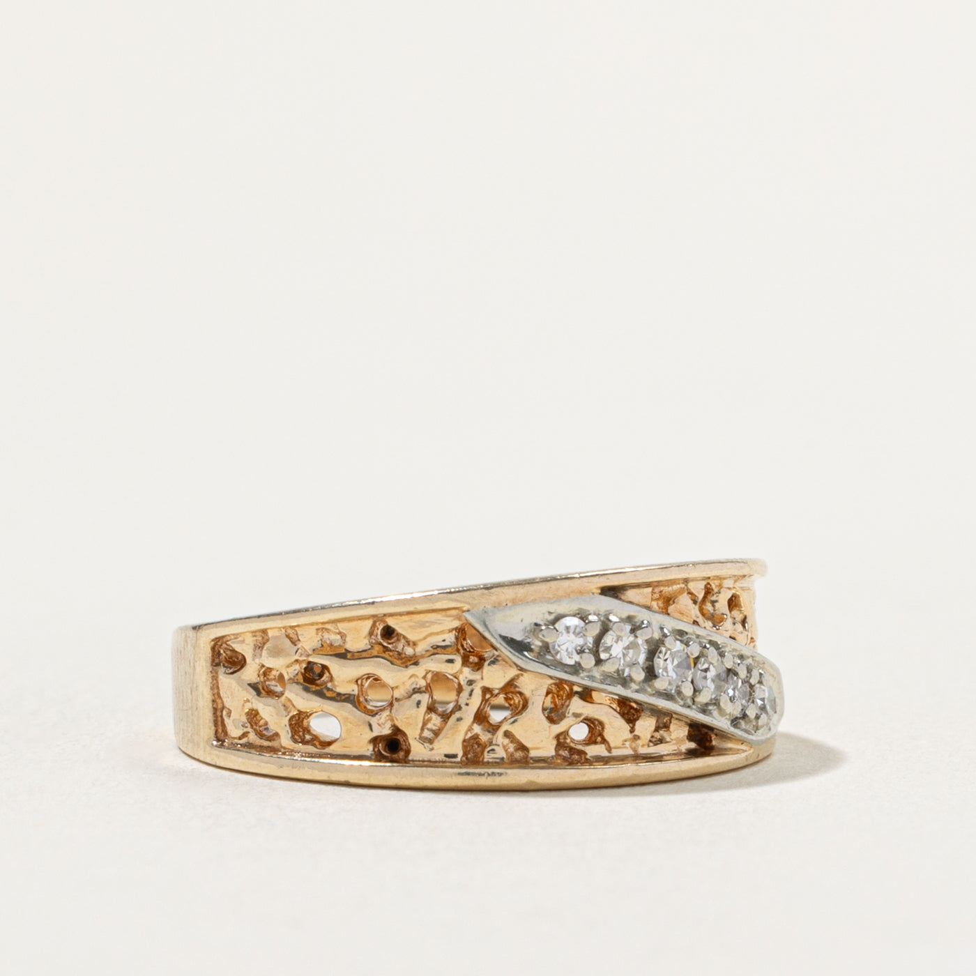 10k Diagonal Six Stone Diamond Openwork Band | SZ 7