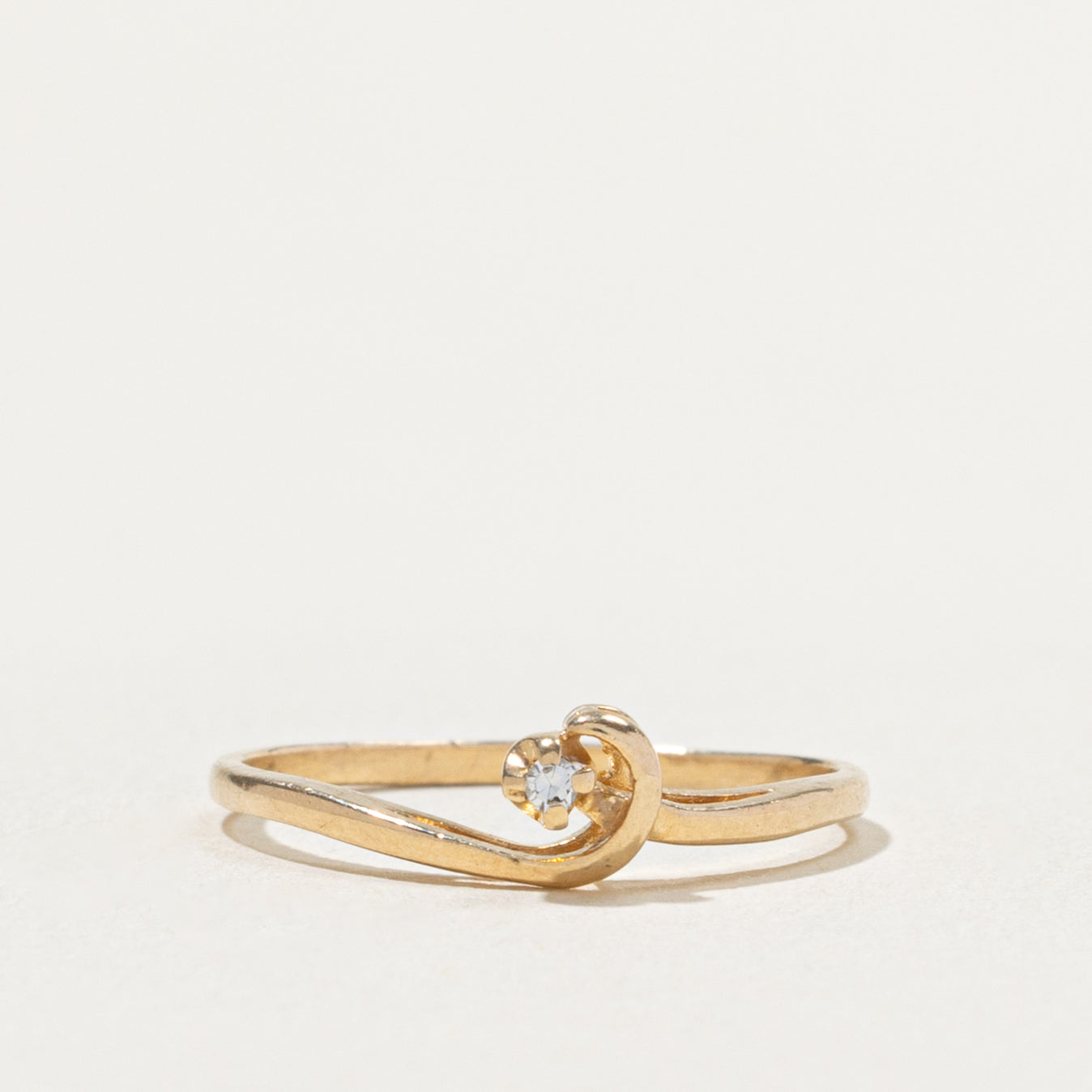 10k Diamond Twisted Abstract Ring | SZ 5.25