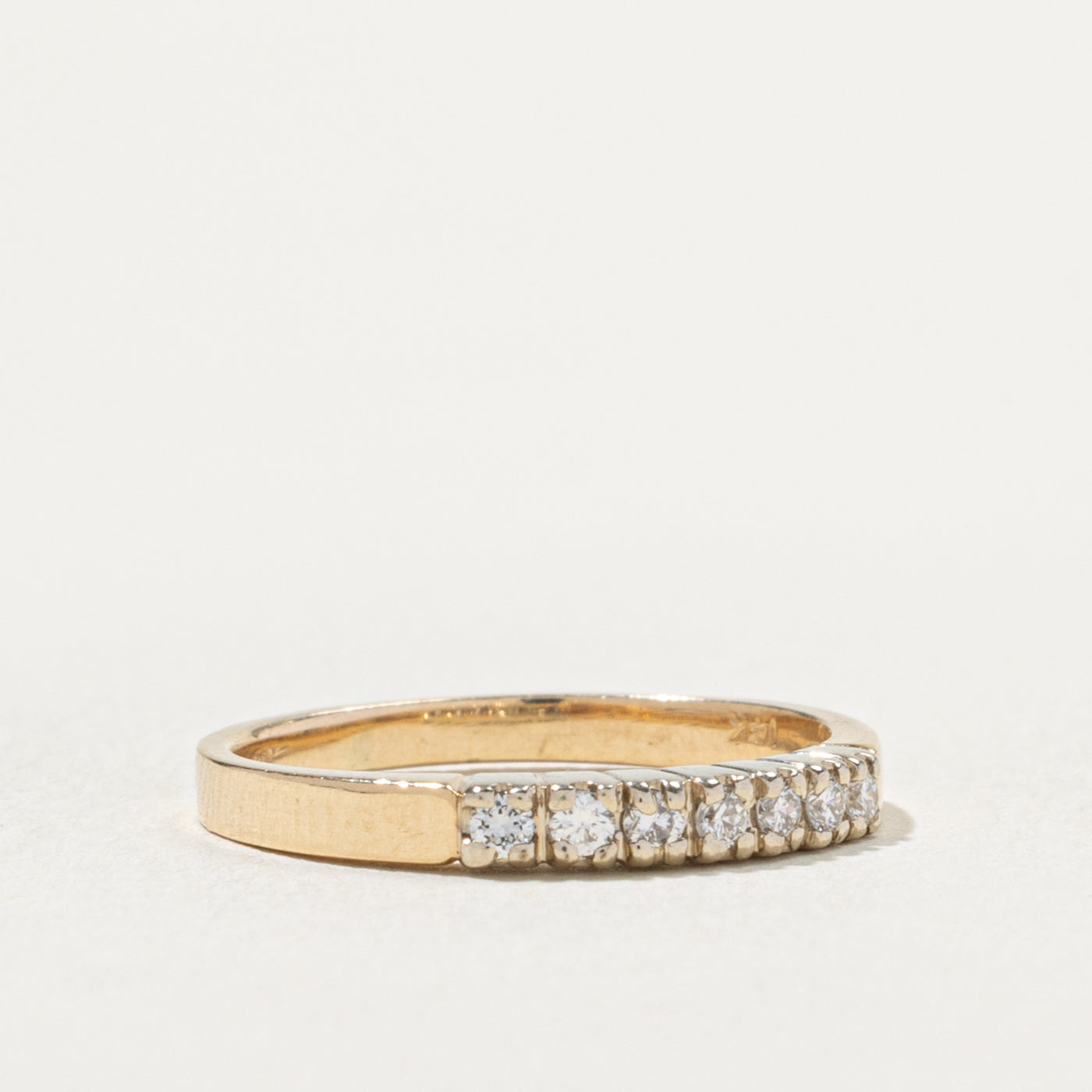 14k Seven Stone Round Brilliant Diamond Band | SZ 5