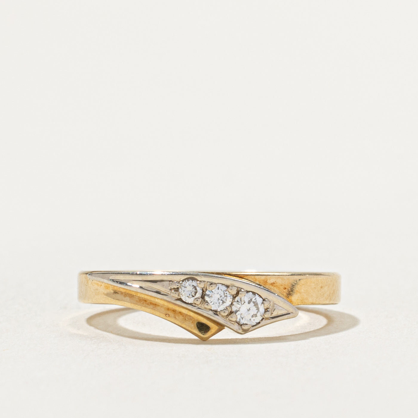 14k Three Stone Diamond Geometric Ring | SZ 4