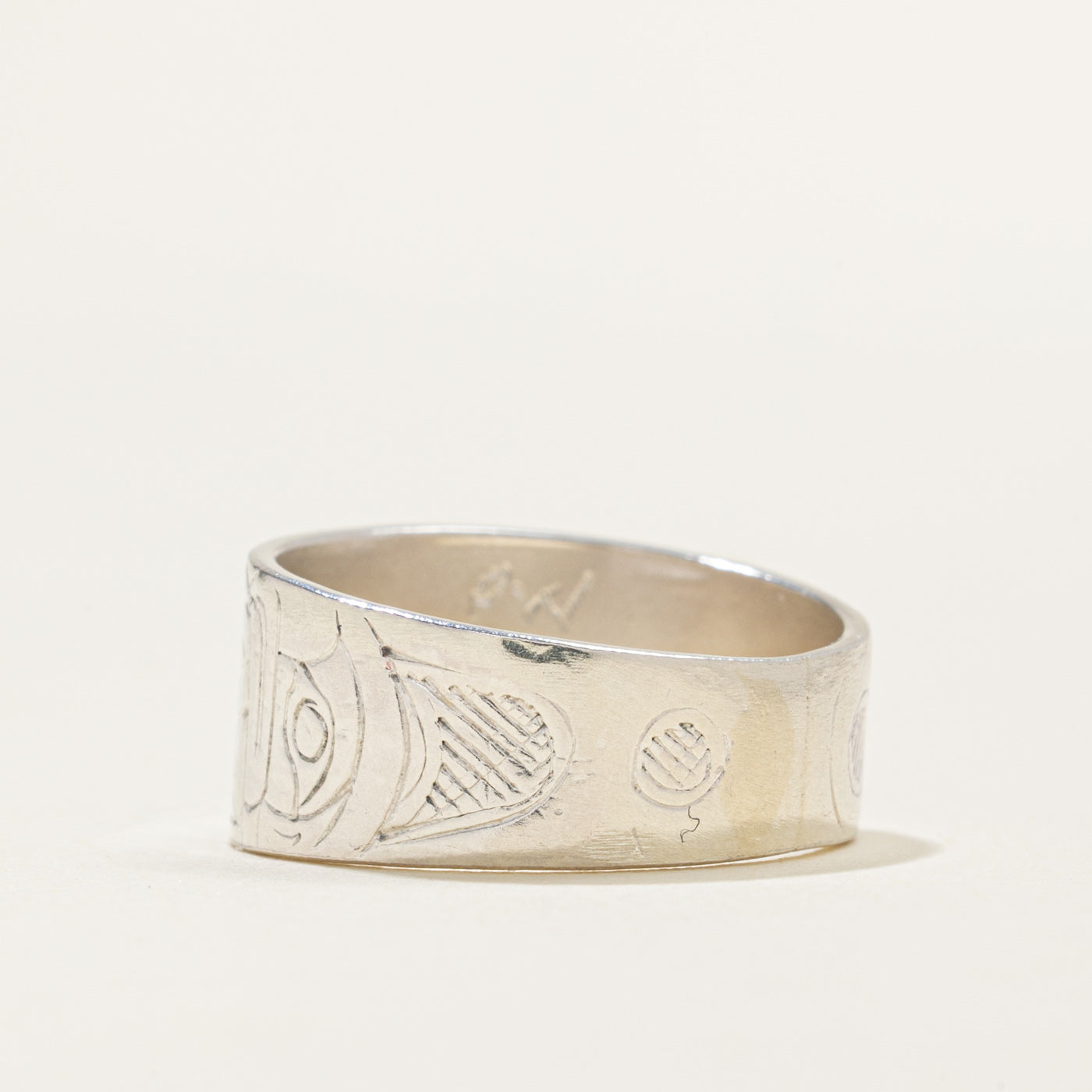 Sterling Silver Indigenous Carved Whale Ring | SZ 6.5
