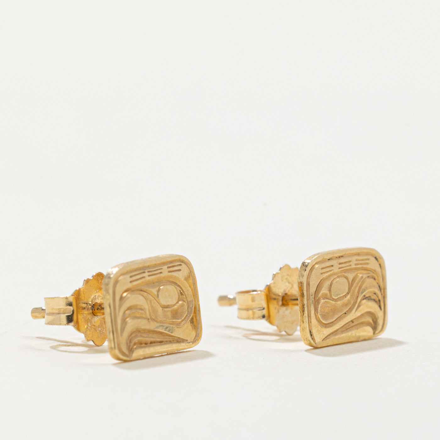 14K Yellow Gold Indigenous Carved Eagle Studs