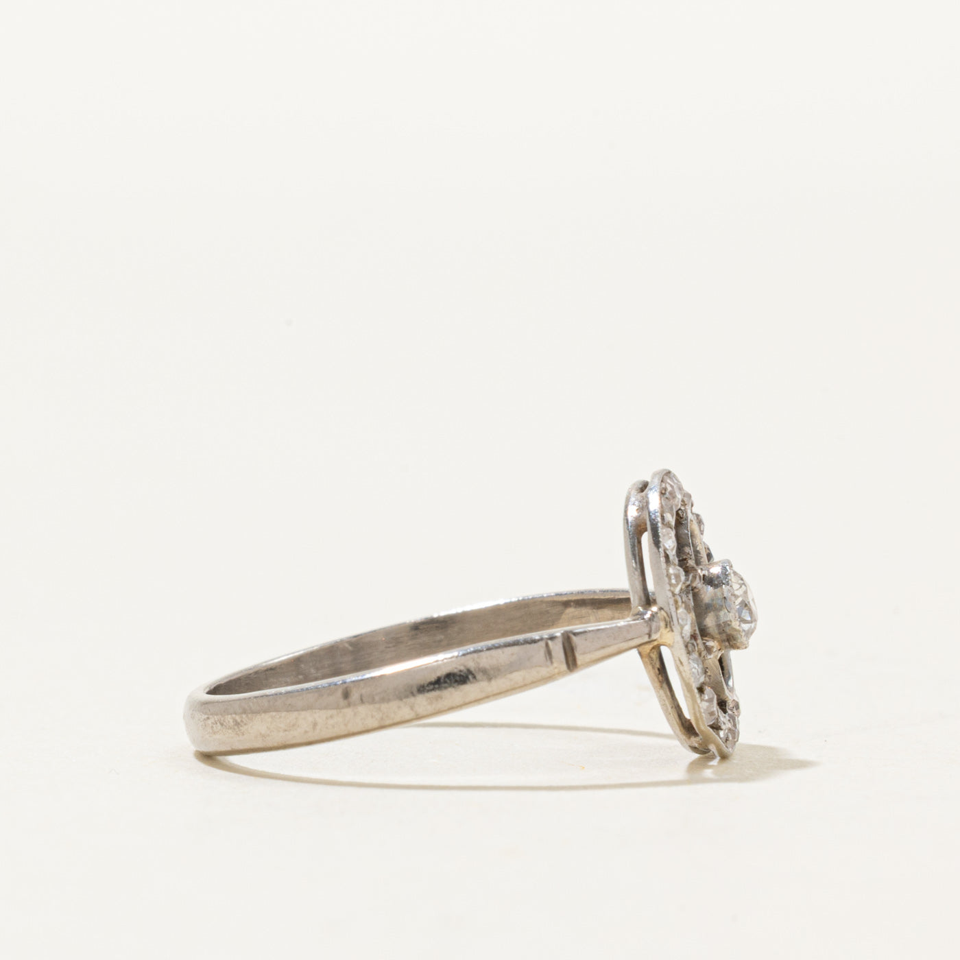 18k Antique Diamond Halo Openwork Ring | 0.1ct VS1 G/H, 0.18ctw | SZ 7.25