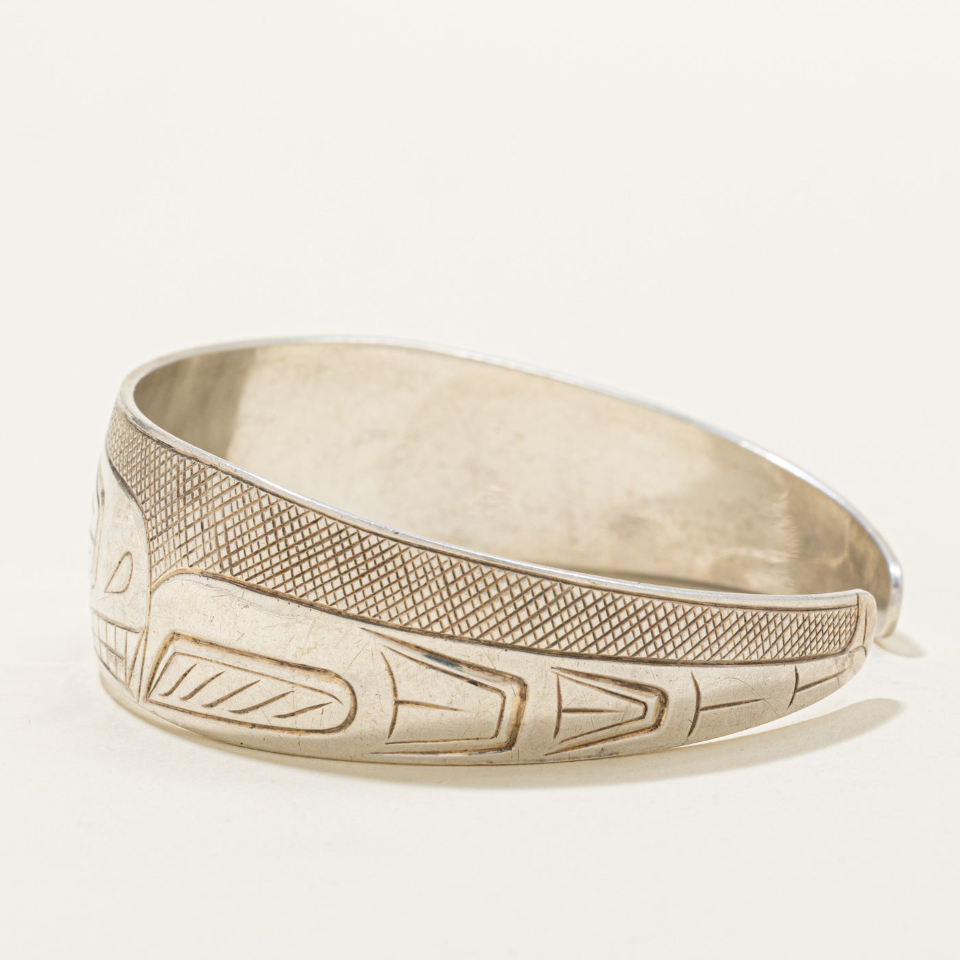 Sterling Silver Indigenous Carved Wolf Cuff | 6"