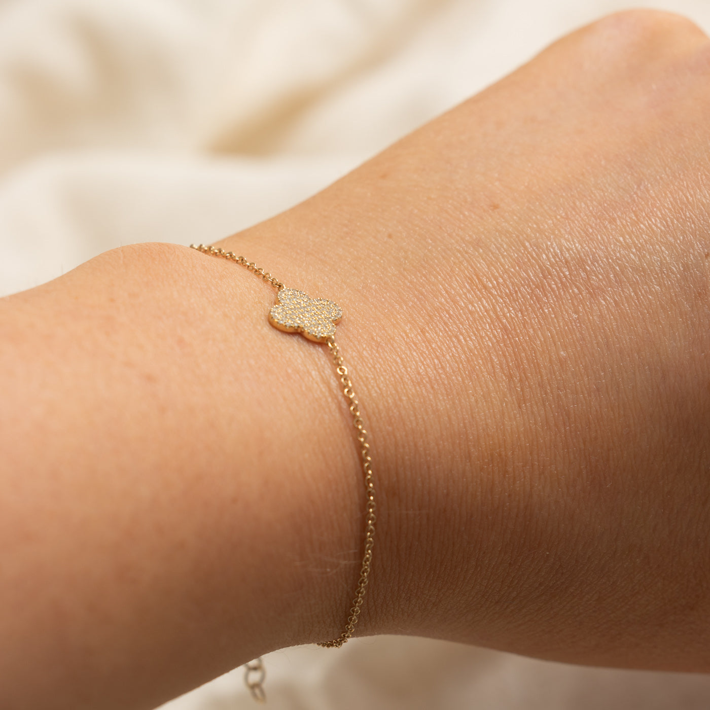 14k Diamond Four Leaf Clover Bracelet | 0.15ctw | 7"