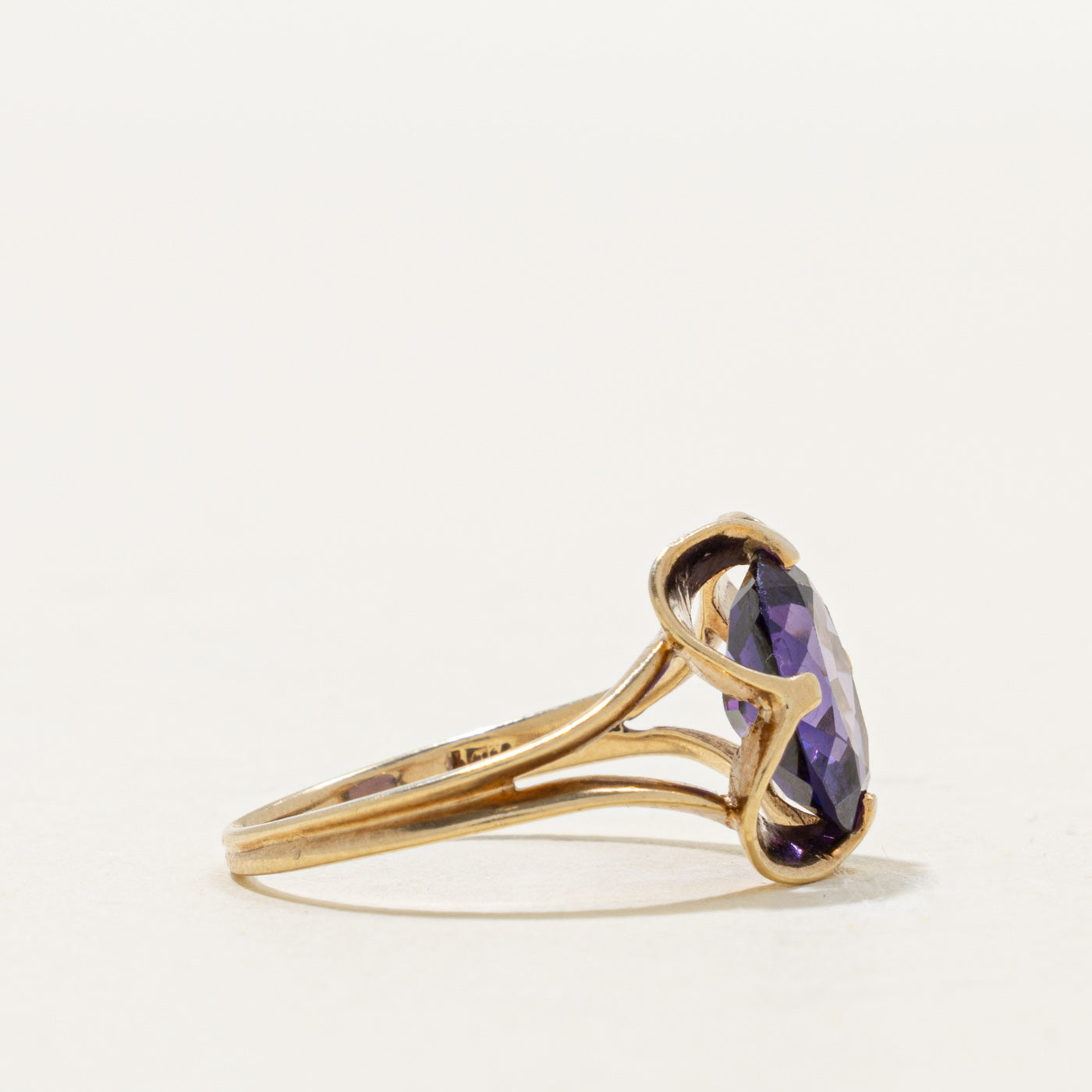 10k Solitaire Synthetic Sapphire Floral Ring | 2.30ct | SZ 6.25