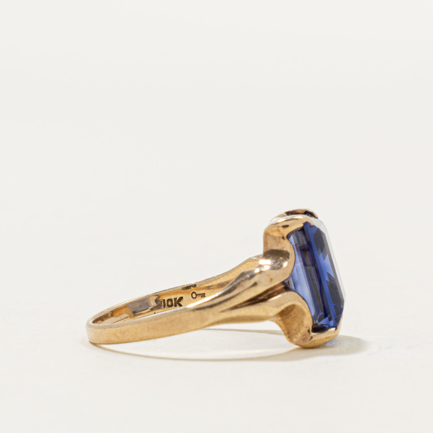 10k Solitaire Synthetic Sapphire Ring | 3.25ct | SZ 7.5