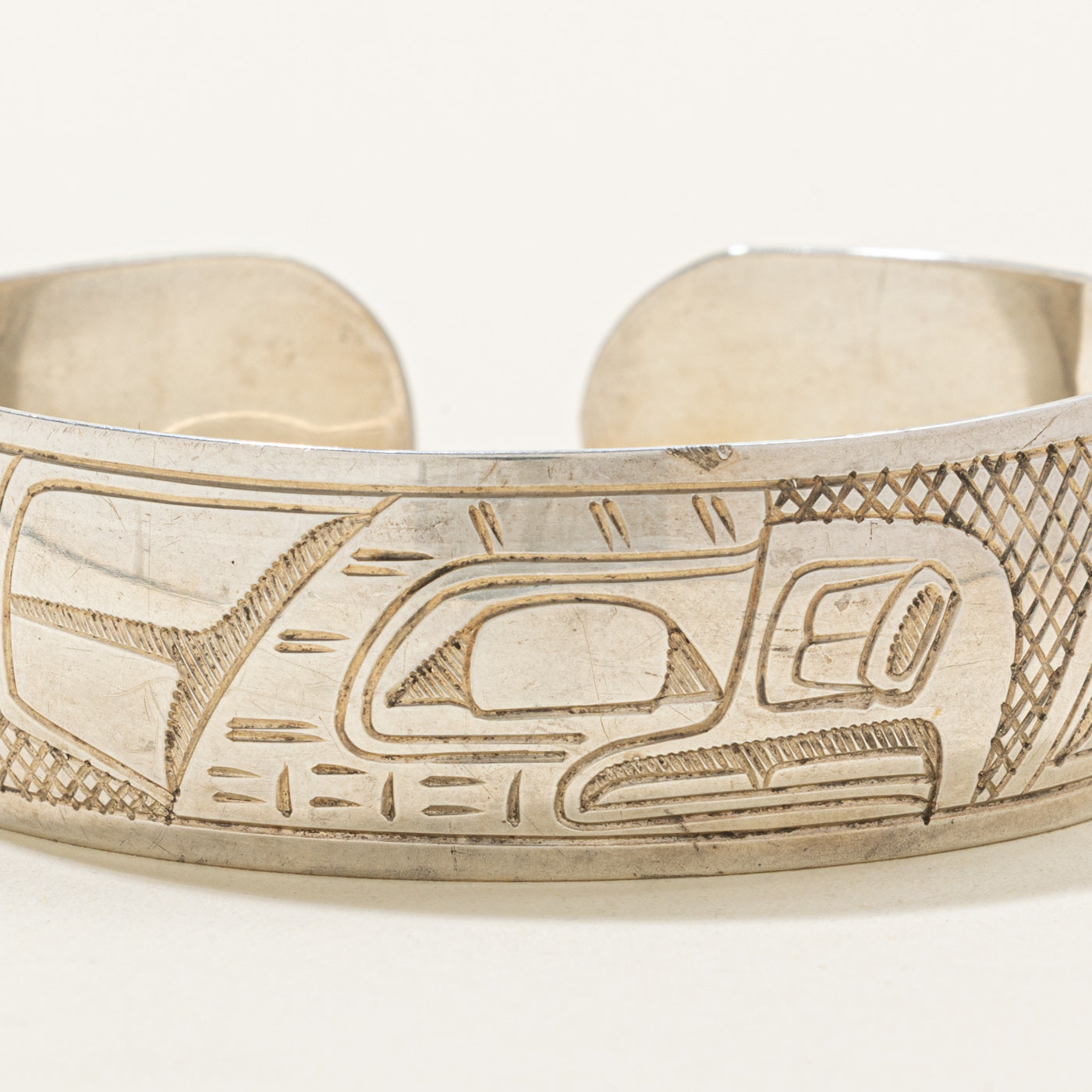 'Gilbert Pat' Sterling Silver Indigenous Carved Thunderbird Cuff | 6.5"
