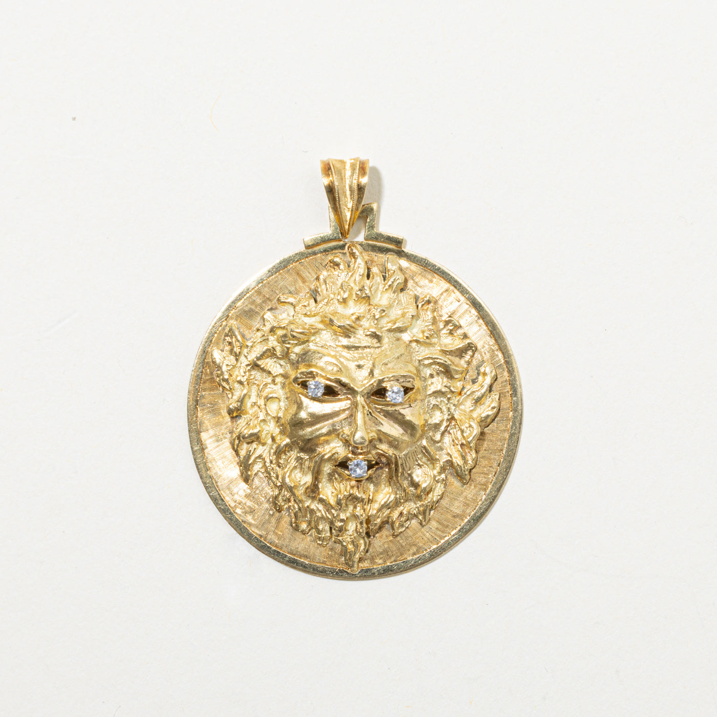 18k Diamond Face Medallion Pendant | 0.09ctw