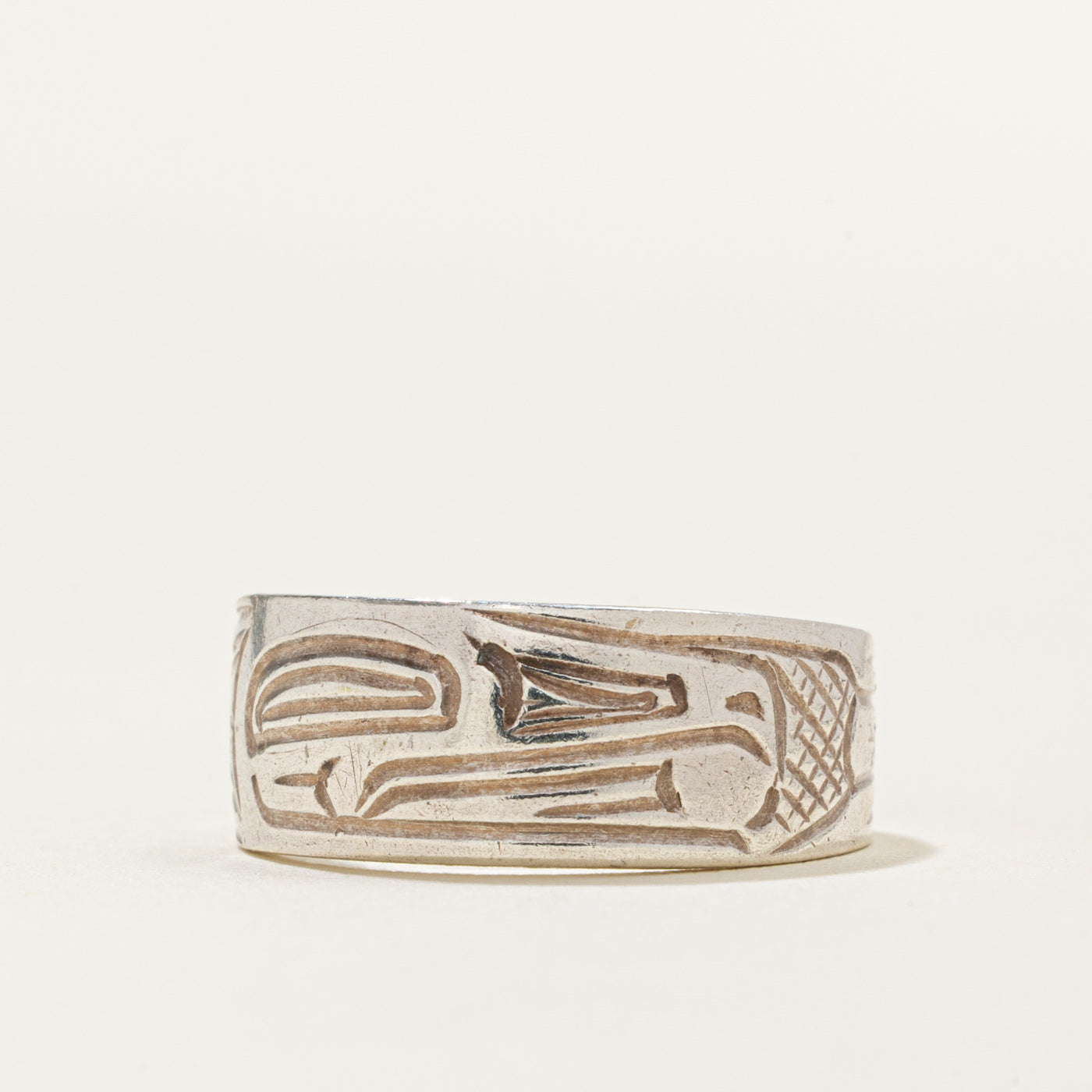 Sterling Silver Indigenous Carved Raven Ring | SZ 4.5