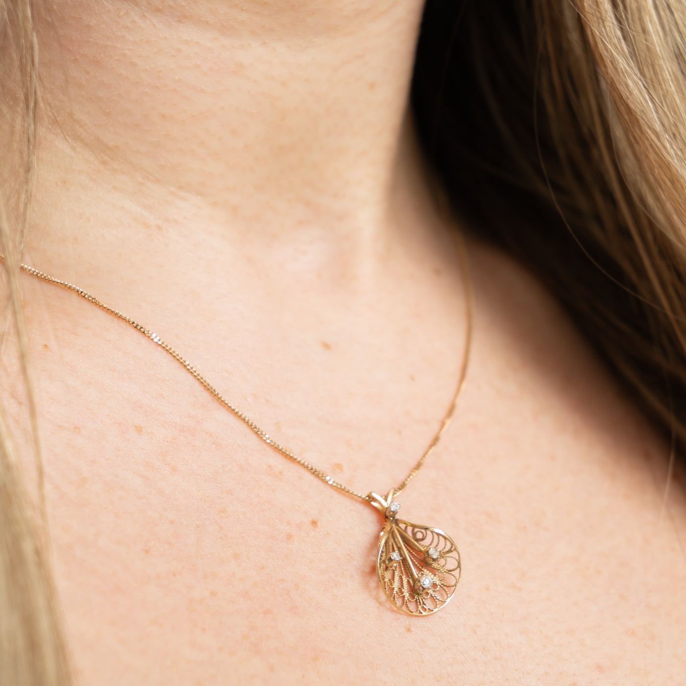 14k Diamond Filigree Pendant | 0.09ctw