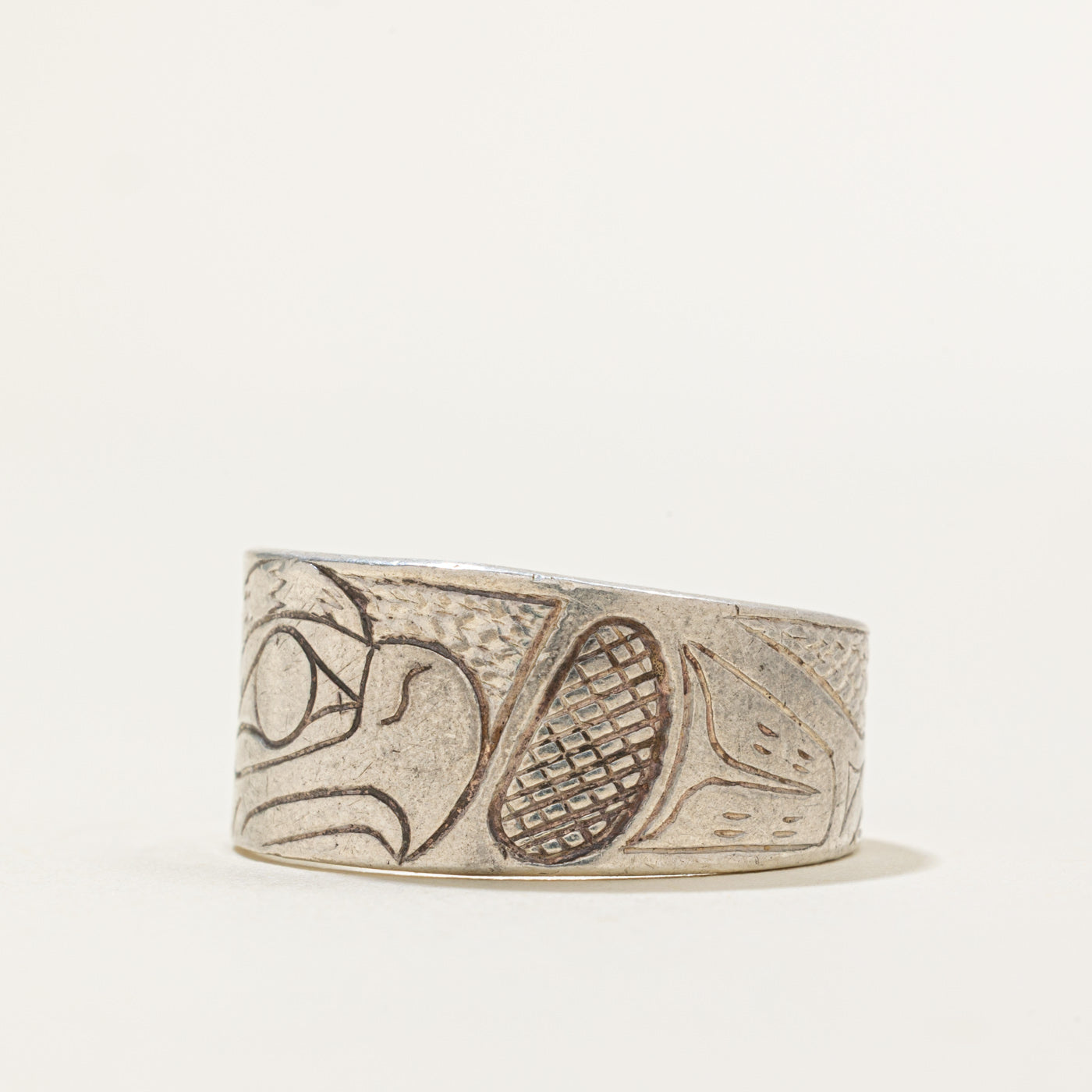 'Ray Dumont' Sterling Silver Indigenous Carved Eagle Ring | SZ 11