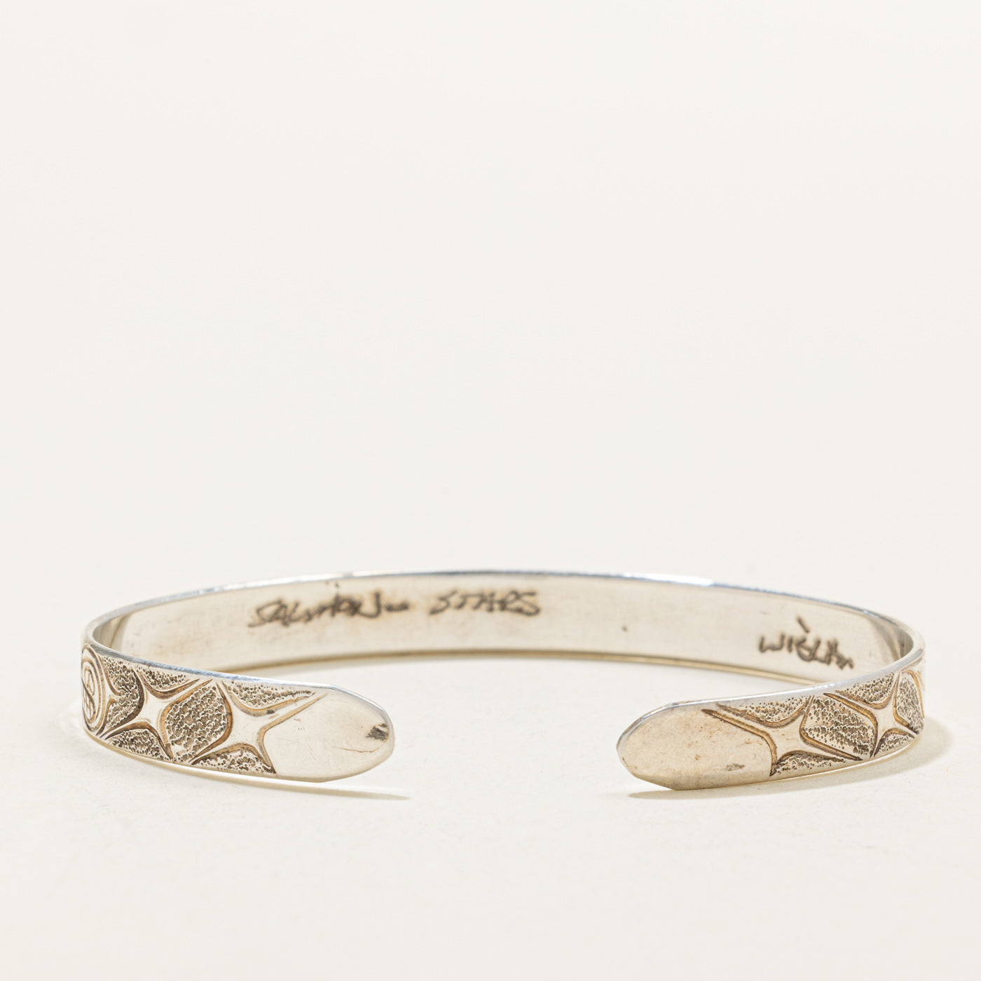 'Randy Wisla' Sterling Silver Indigenous Carved Salmon & Stars Cuff | 6"